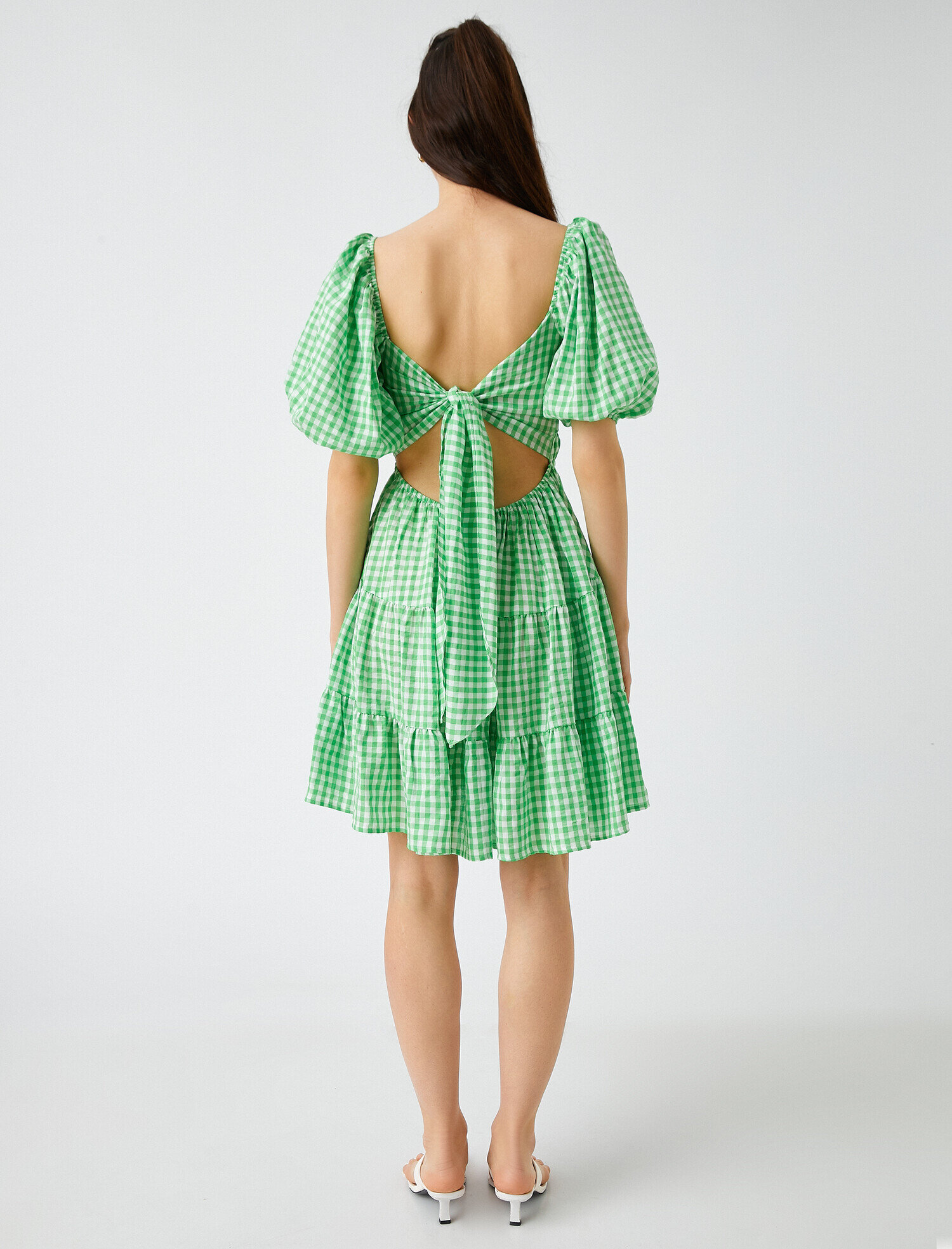   Balon Kol Elbise Fırfırlı Bağlama Detaylı Kısa Ekoseli