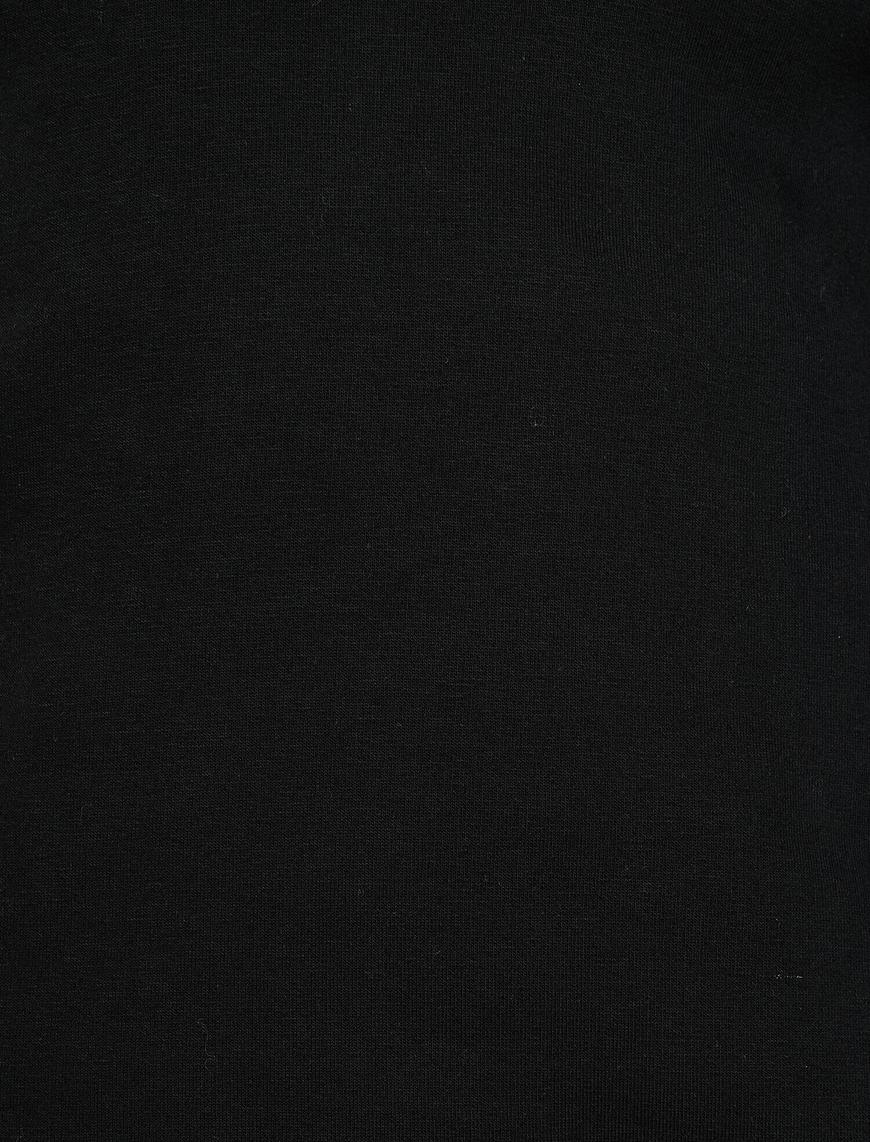   Rick and Morty Lisanslı Baskılı Sweatshirt