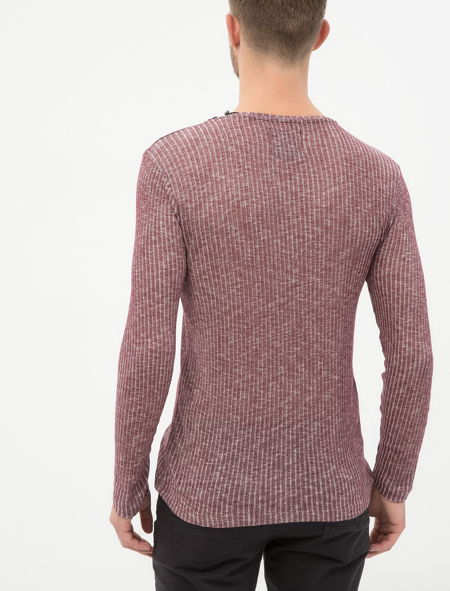 V Yaka Reglan Kol Kazak