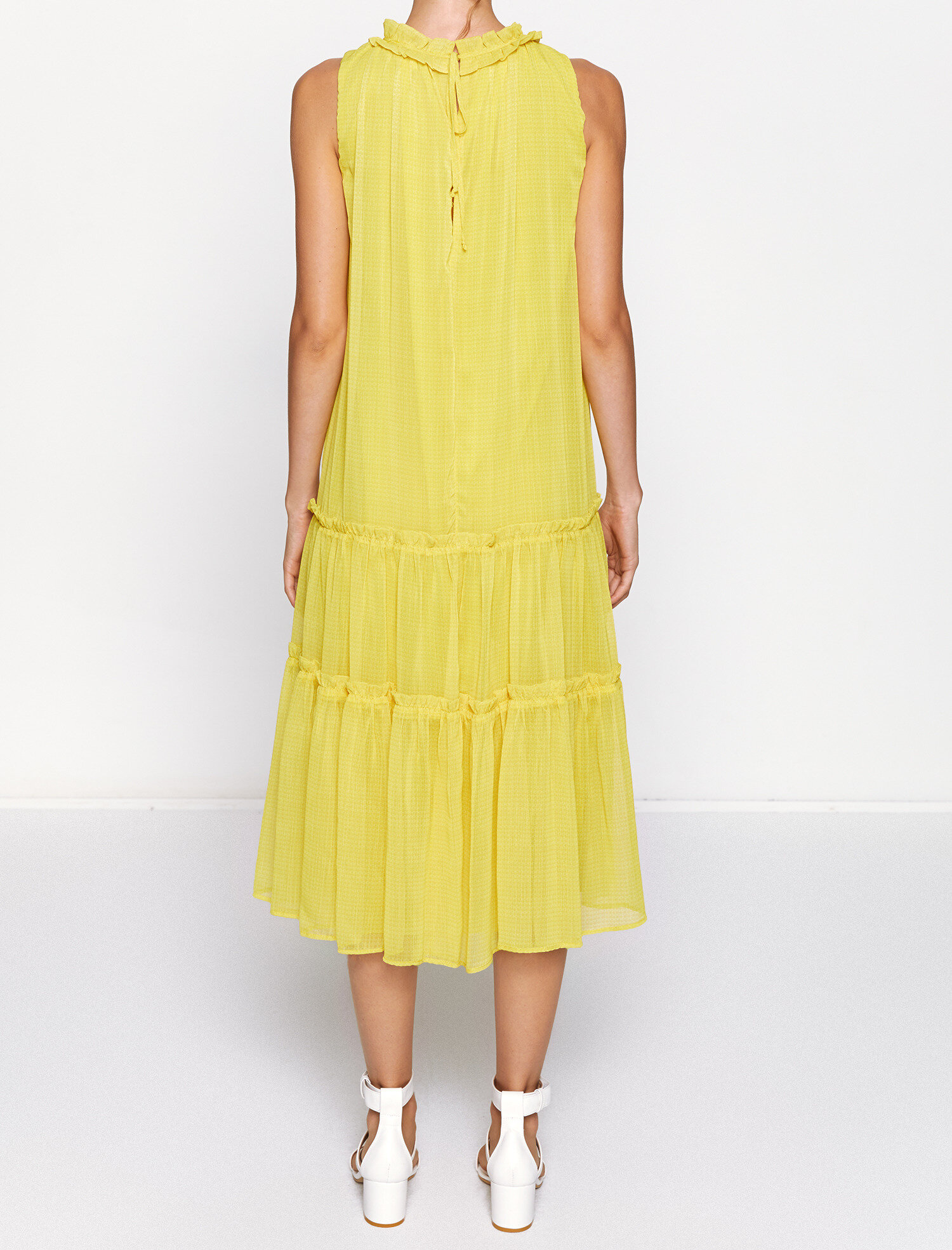   Fırfır Detaylı Elbise