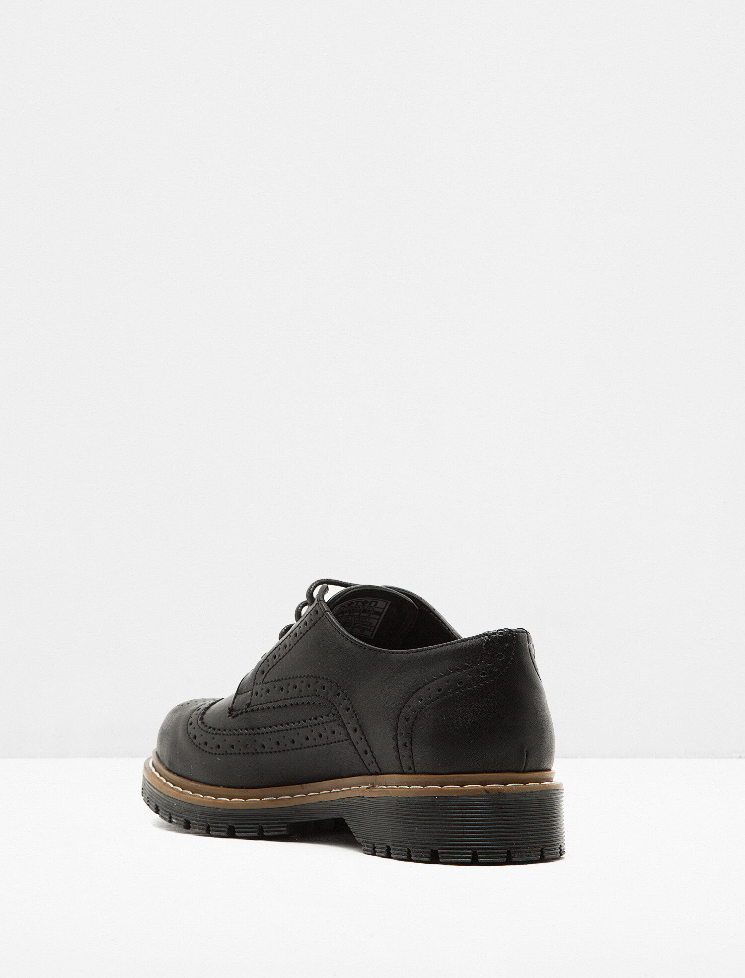  Kadın Bağcıklı Ayakkabı