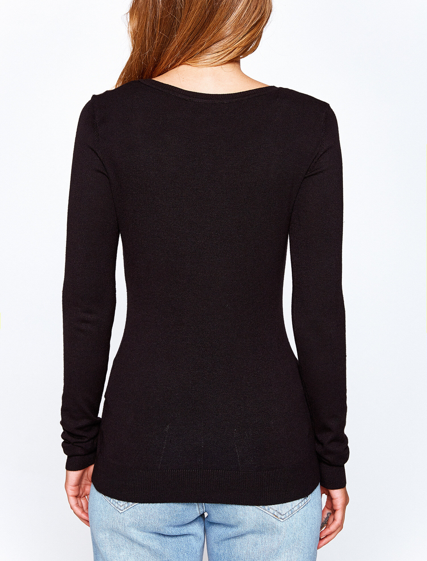   Geniş Yaka Triko Kazak