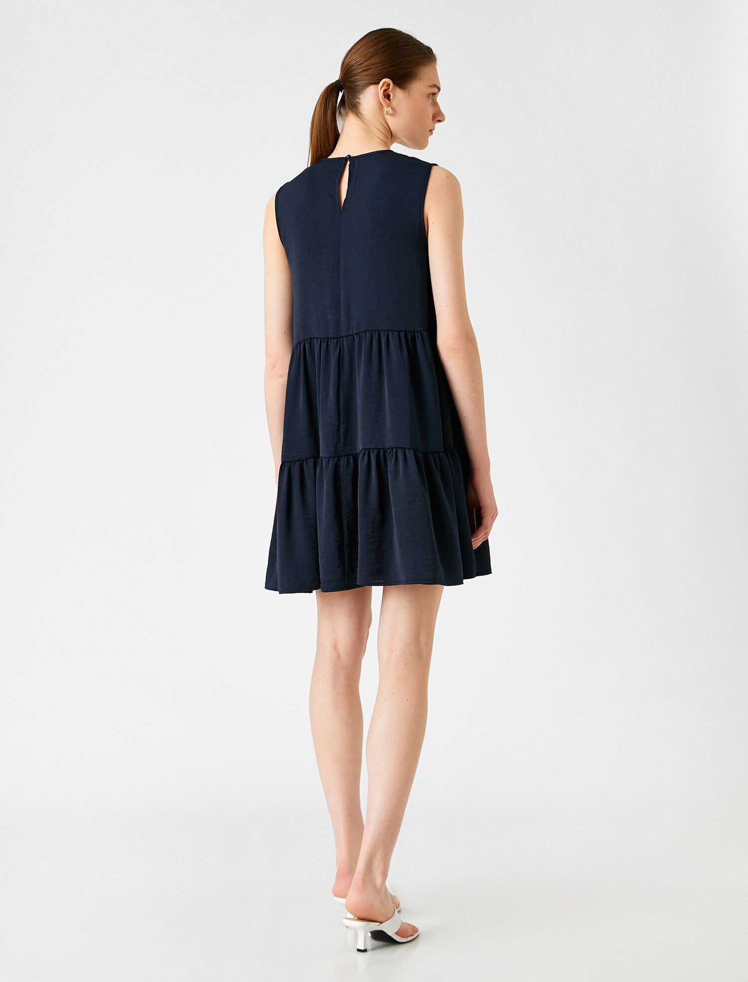   Mini Katlı Elbise Bisiklet Yaka Kolsuz