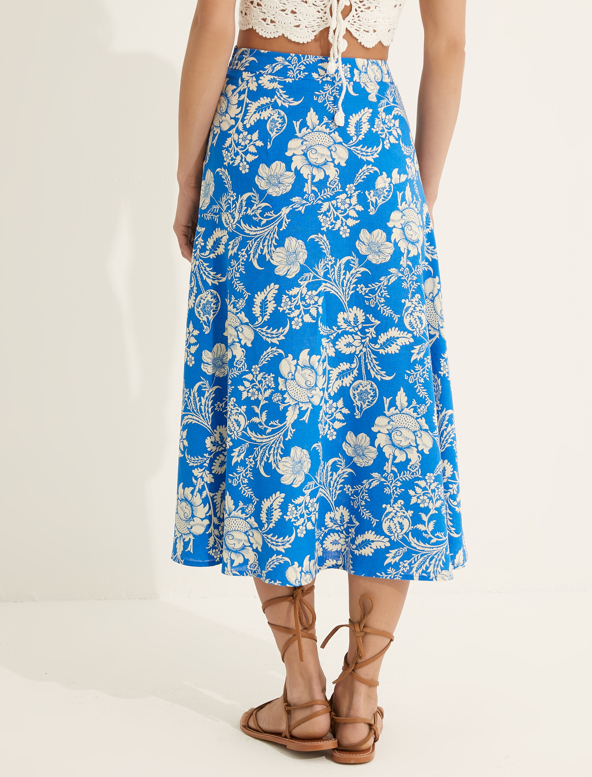   Melis Ağazat X Koton - Keten Karışımlı Yırtmaçlı Midi Boy Etek