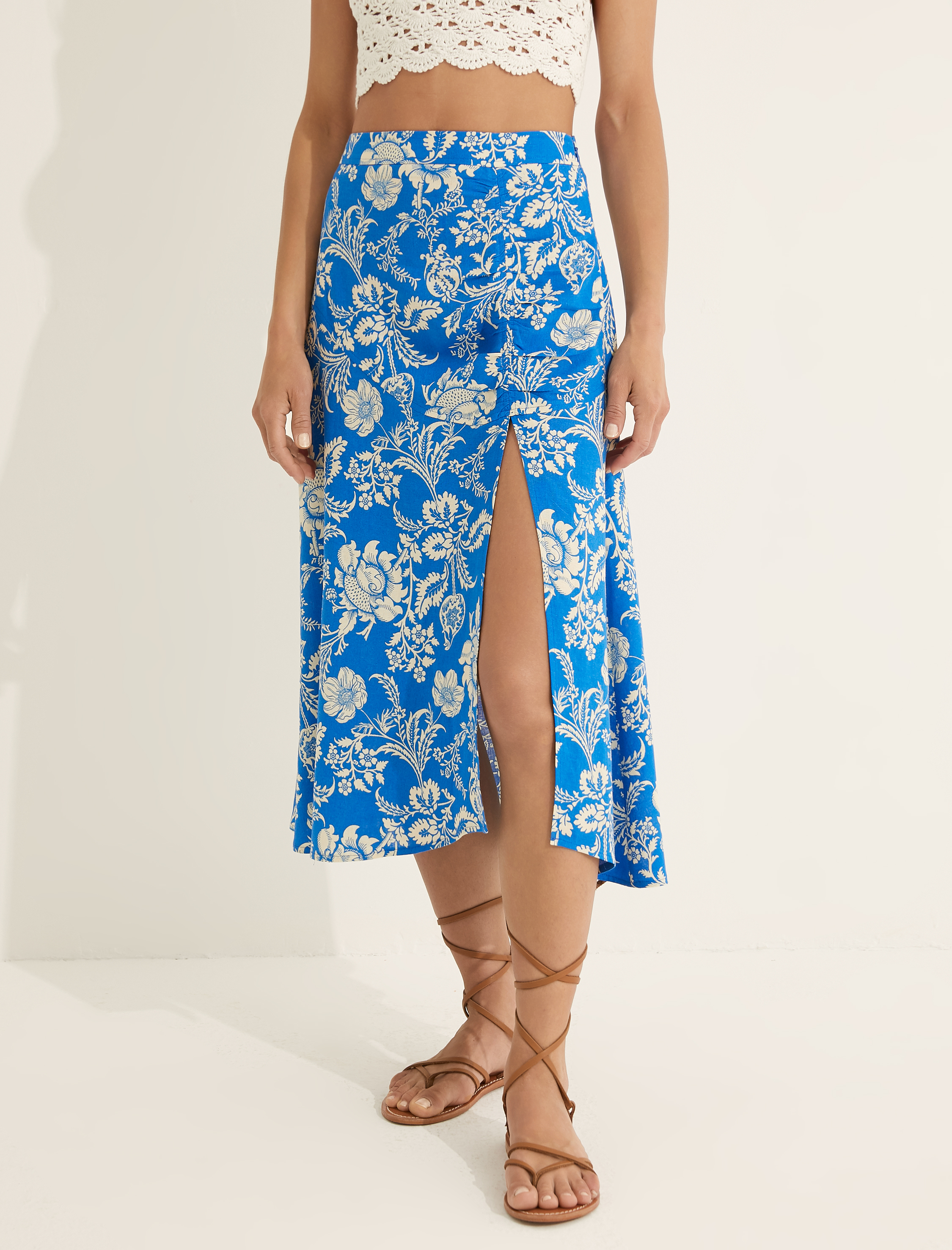   Melis Ağazat X Koton - Keten Karışımlı Yırtmaçlı Midi Boy Etek