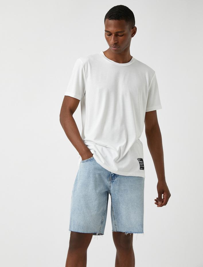  Regular Fit Etiketli Basic Tişört