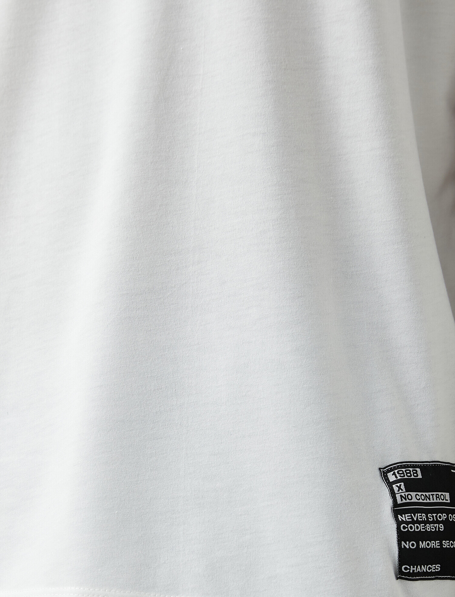   Regular Fit Etiketli Basic Tişört