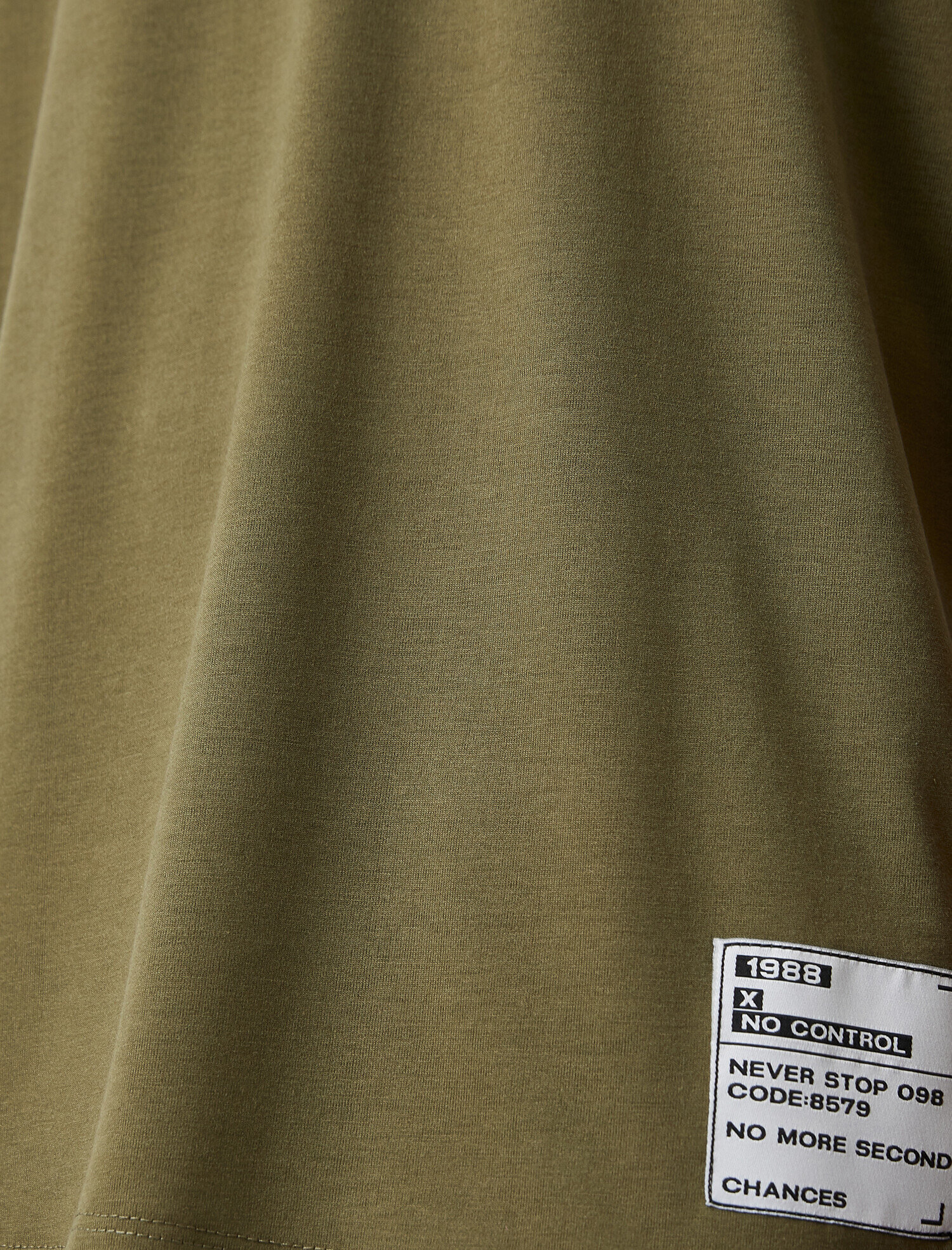   Regular Fit Etiketli Basic Tişört