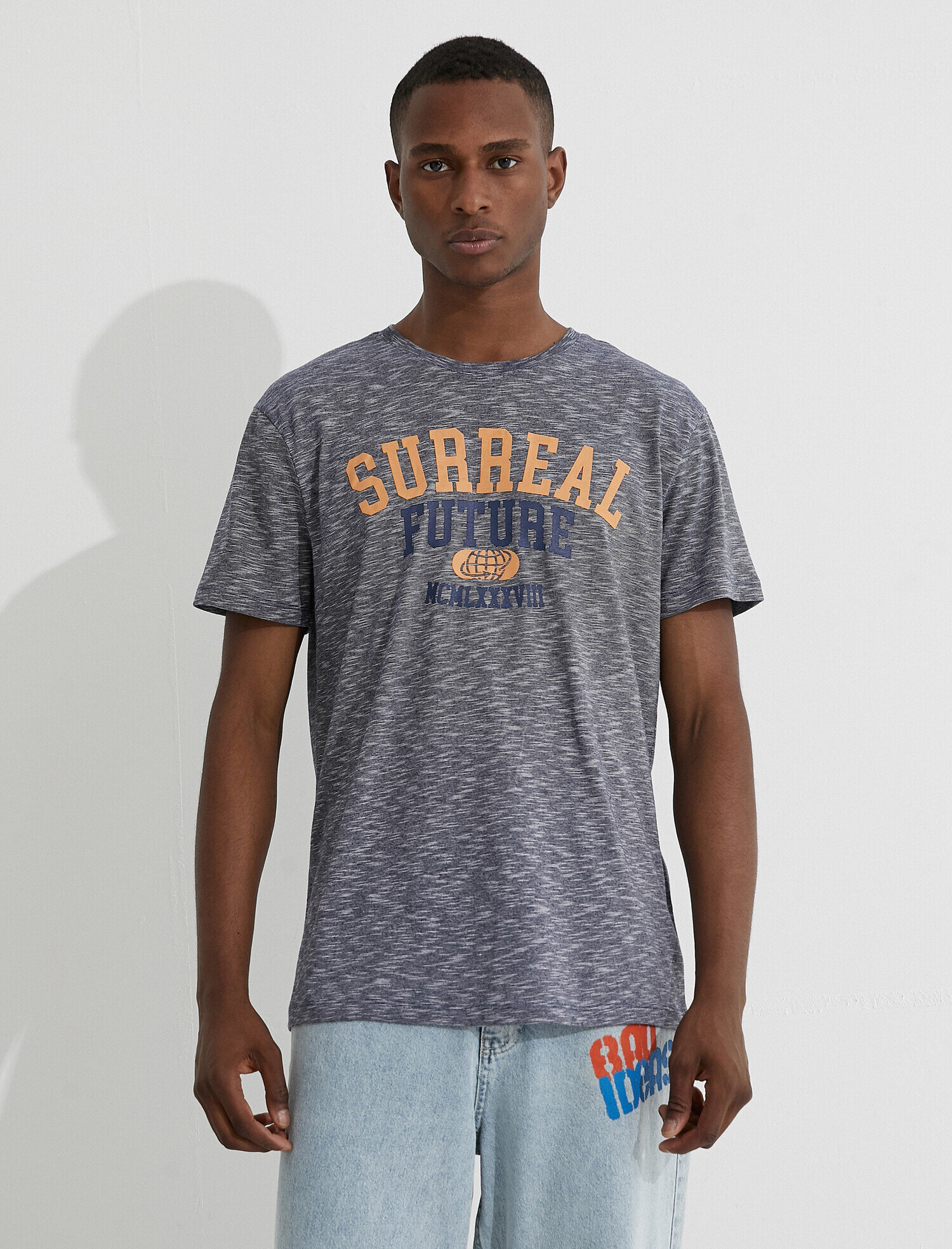   Kırçıllı Baskılı Tişört