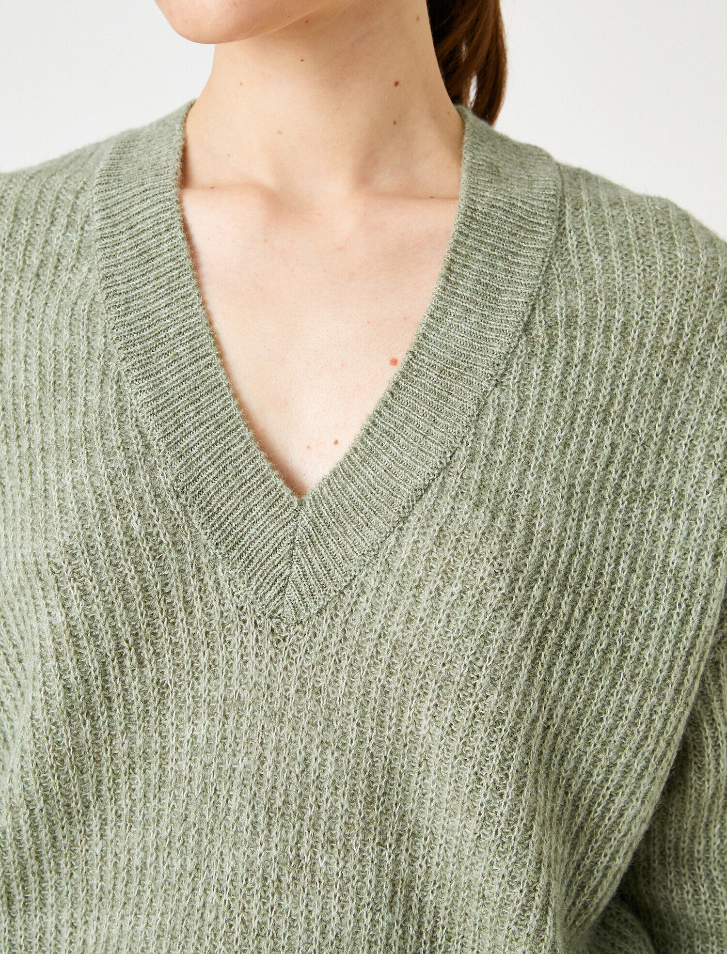   Crop Triko Kazak V Yaka Uzun Kollu