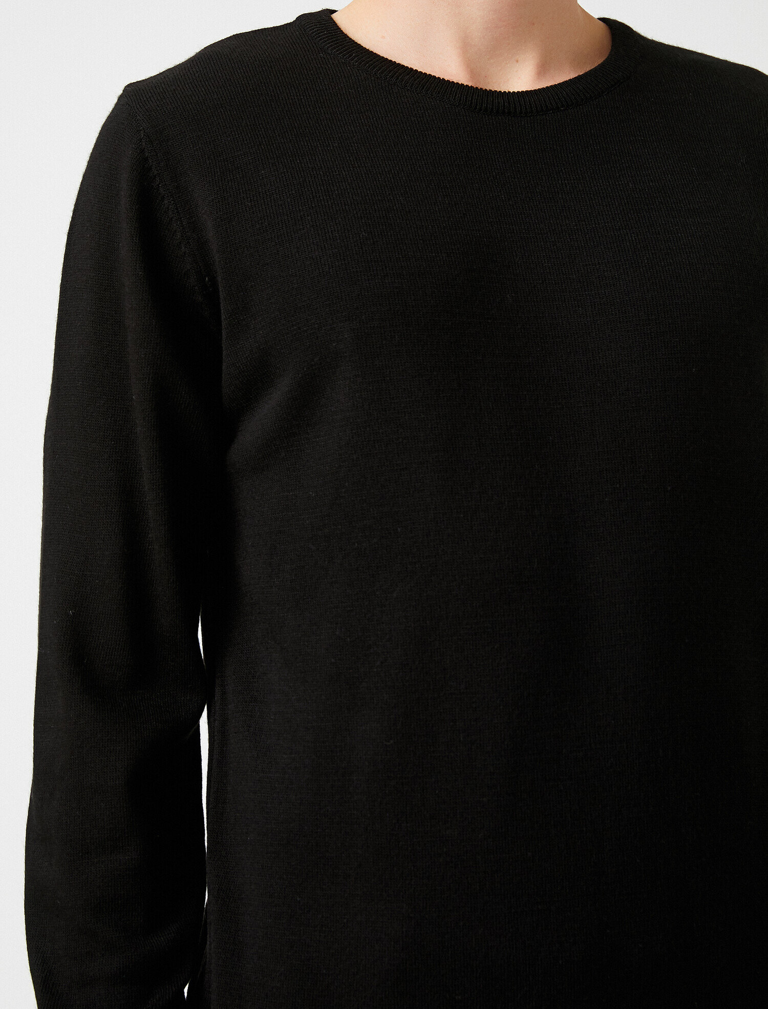   Basic Kazak Bisiklet Yaka