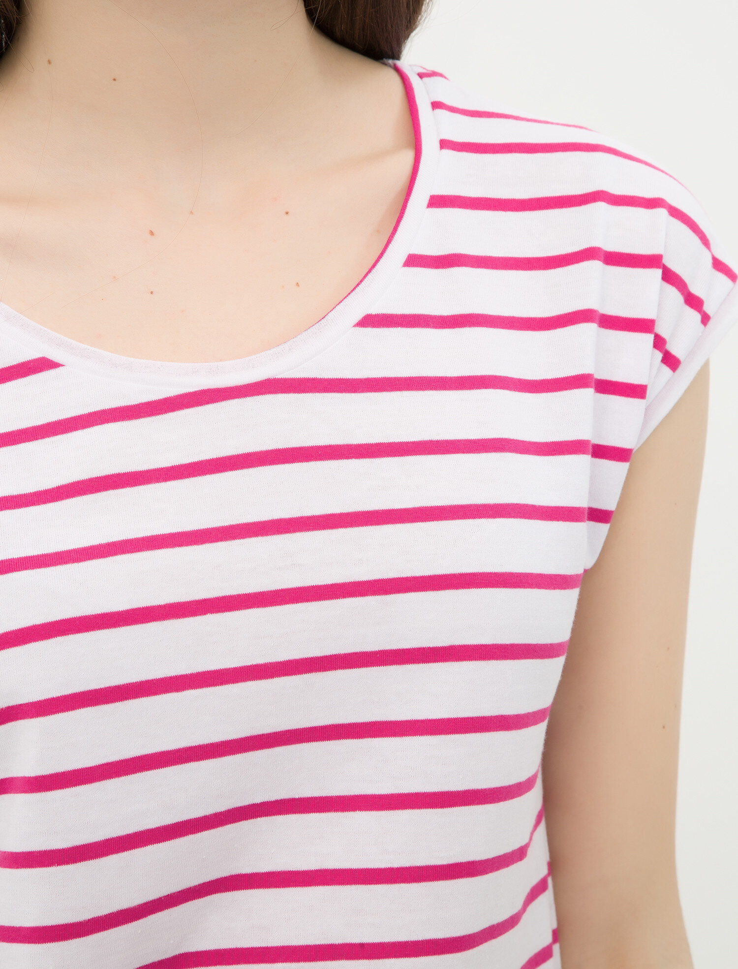   Çizgili Tişört