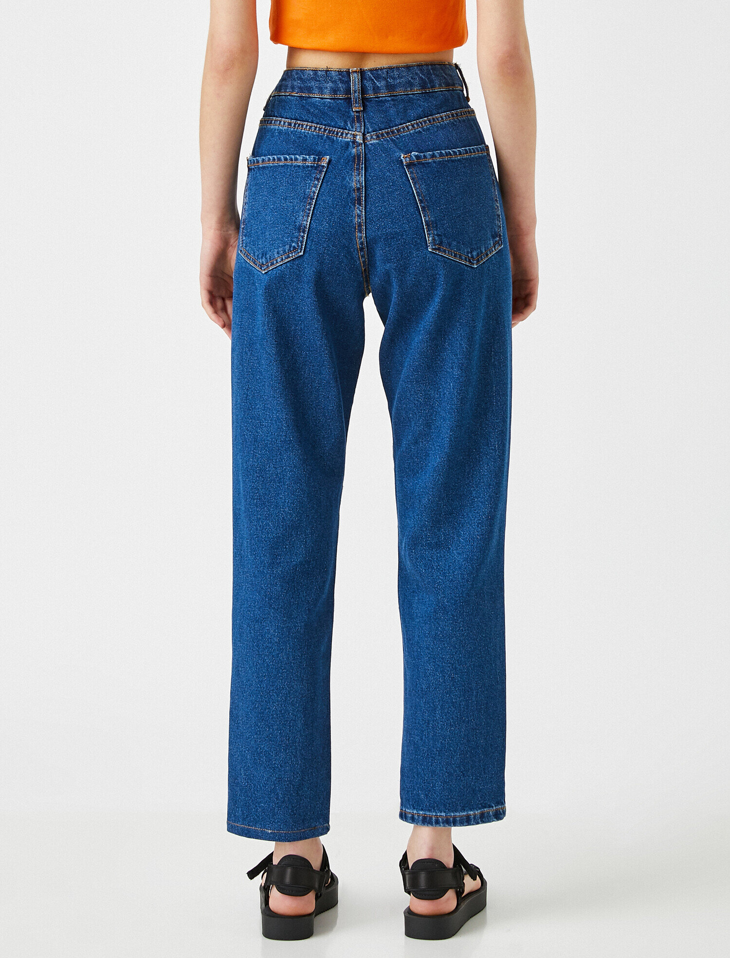 Mom Jean - Yüksek Bel Rahat Kesim Dar Paça Pantolon