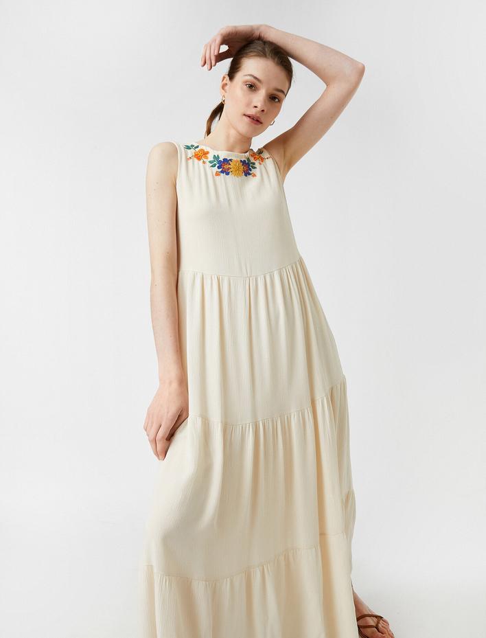  Uzun Viskon Elbise Kolsuz İşlemeli Bisiklet Yaka