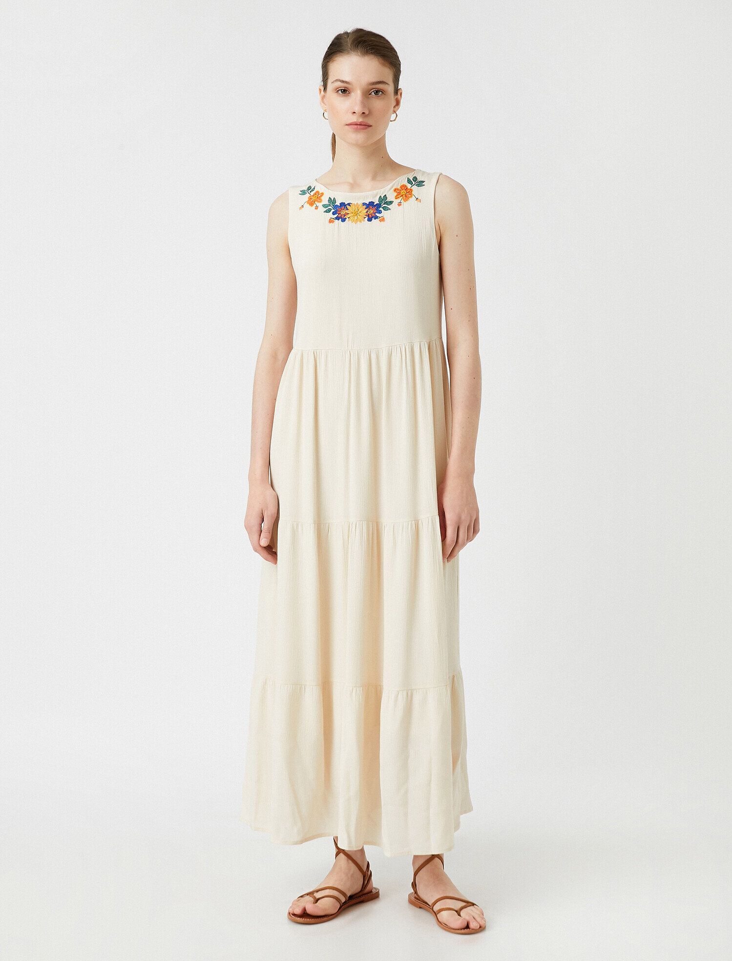   Uzun Viskon Elbise Kolsuz İşlemeli Bisiklet Yaka