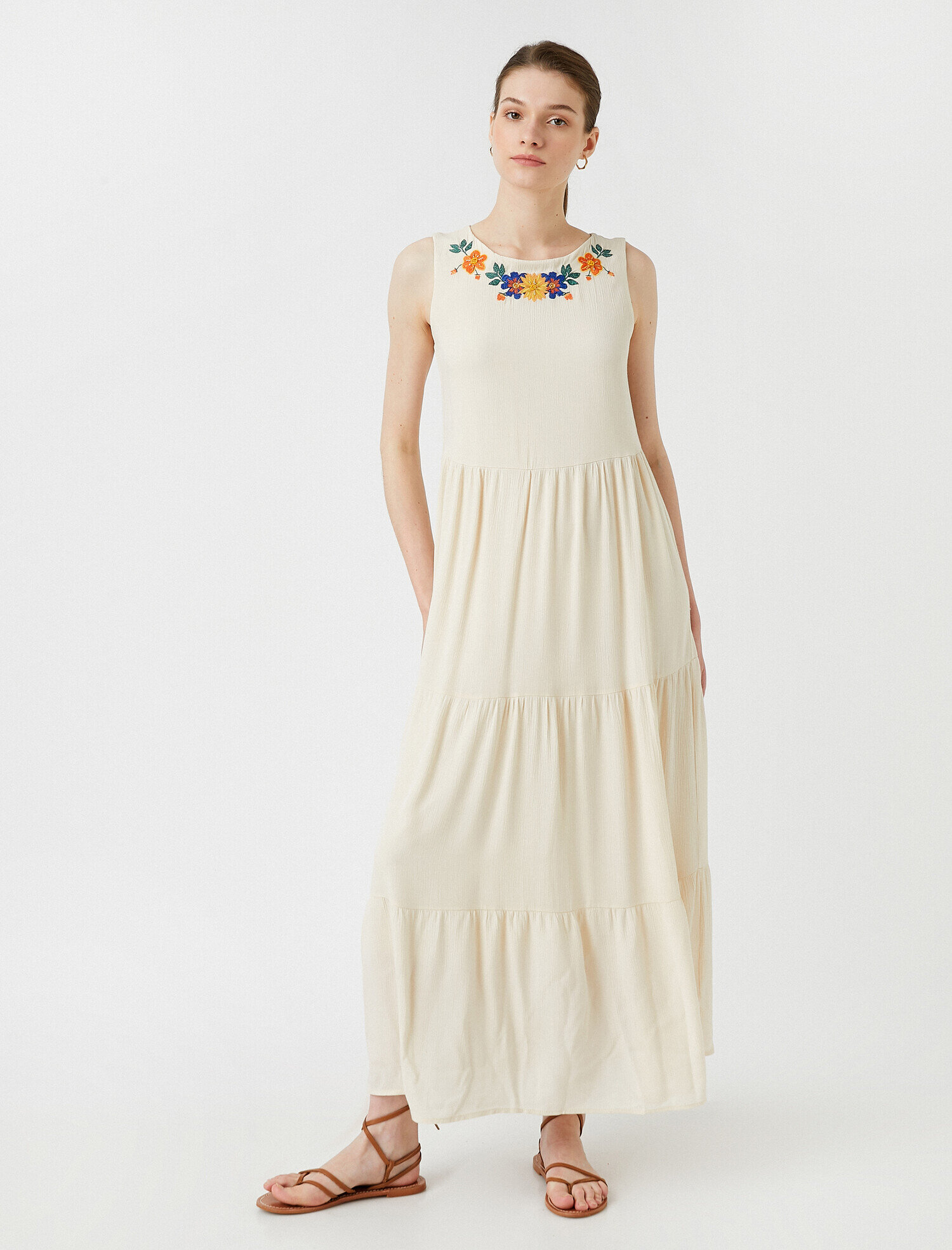   Uzun Viskon Elbise Kolsuz İşlemeli Bisiklet Yaka