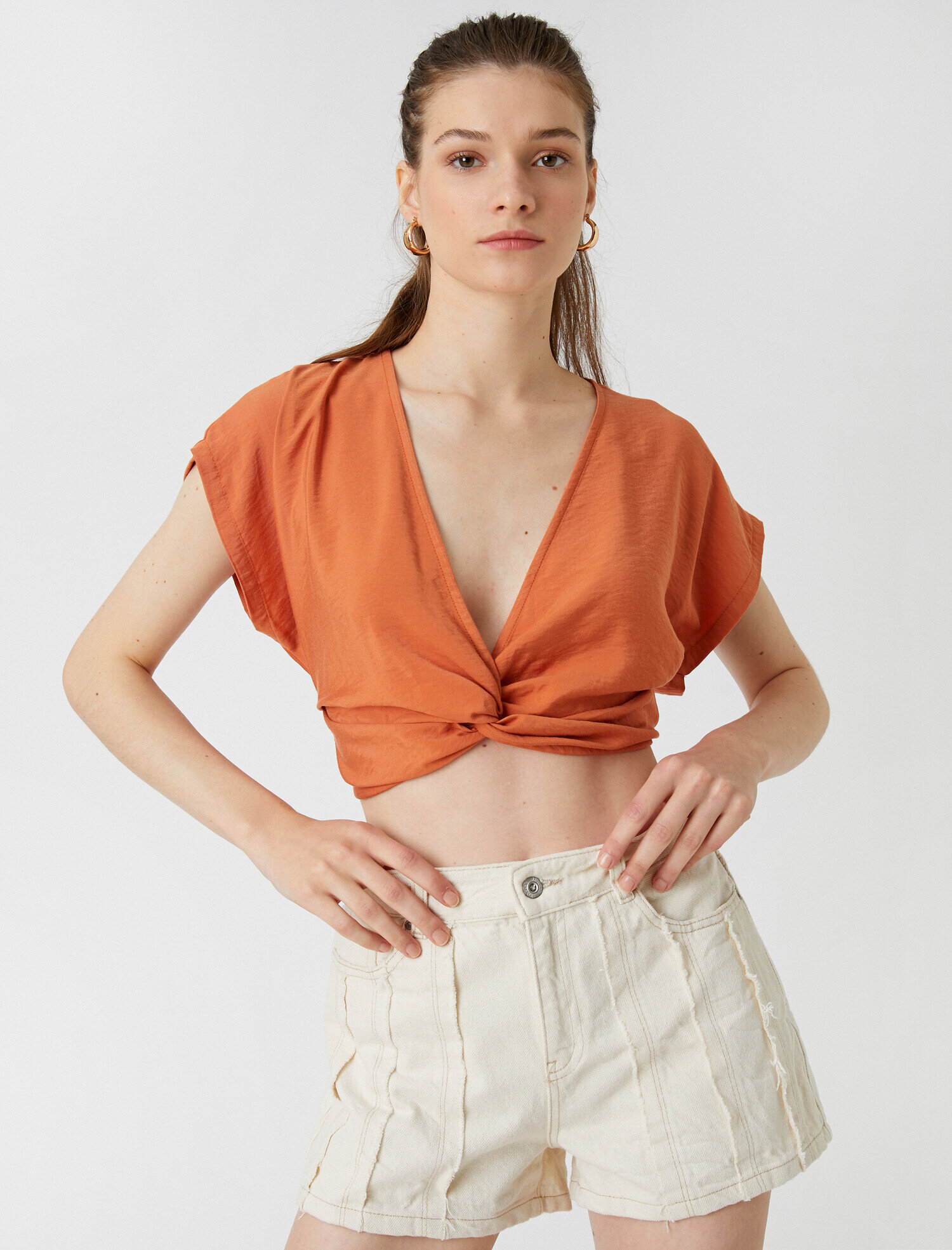 Crop Bluz Büzgü Detaylı