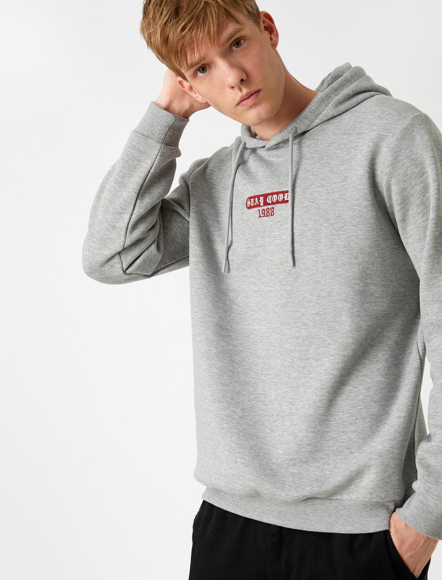   Baskılı Kapşonlu Sweatshirt Şardonlu