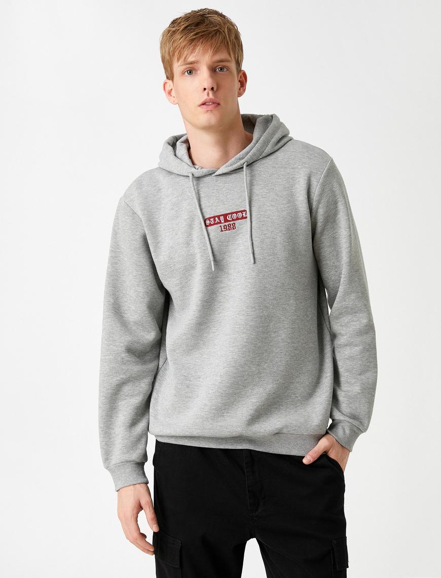   Baskılı Kapşonlu Sweatshirt Şardonlu