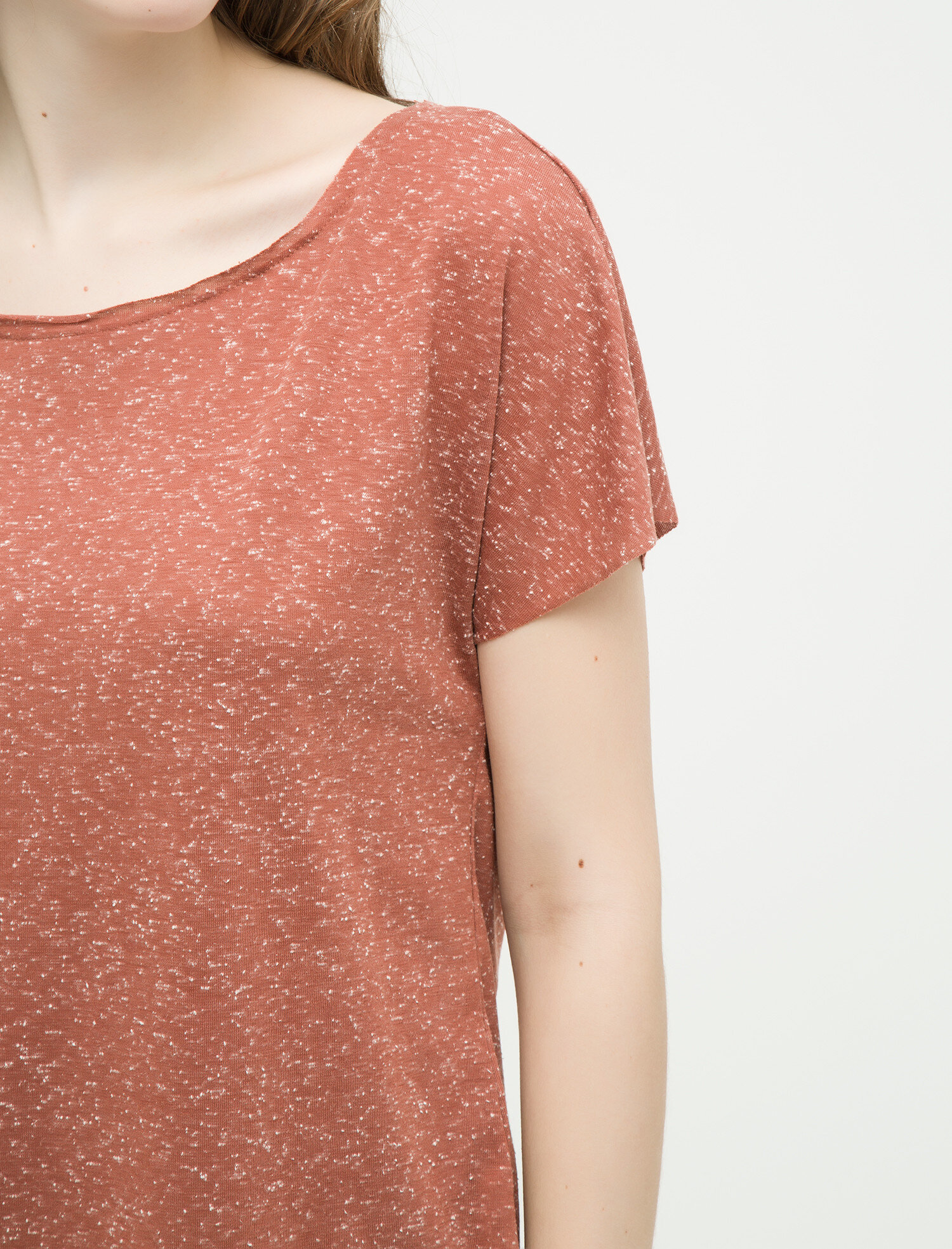   Kayık Yaka Tişört