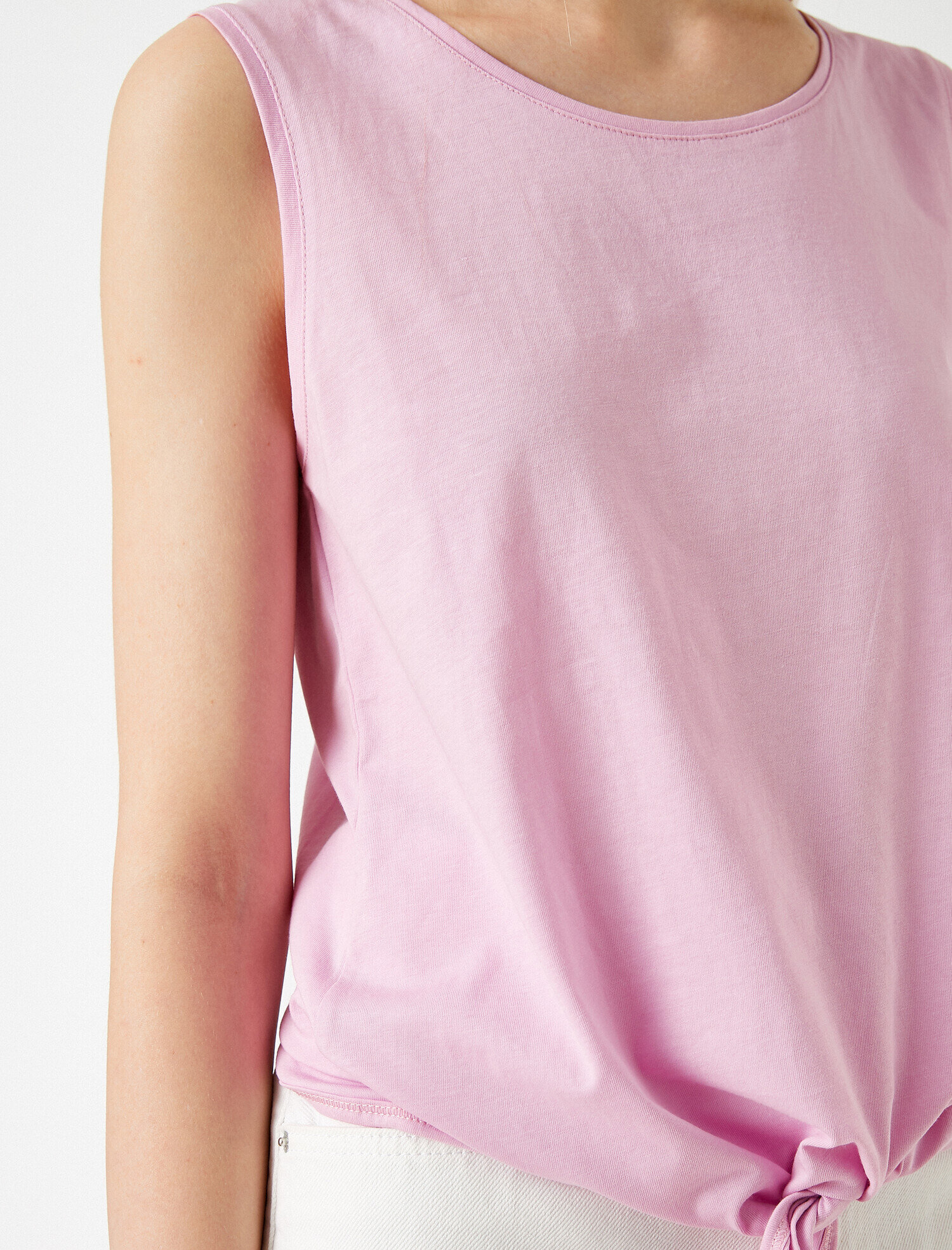   Belden Bağlamalı Kolsuz Atlet