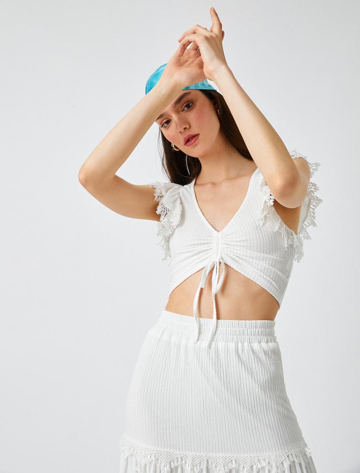  Crop Tişört V Yaka Kolsuz Bağlama Detaylı