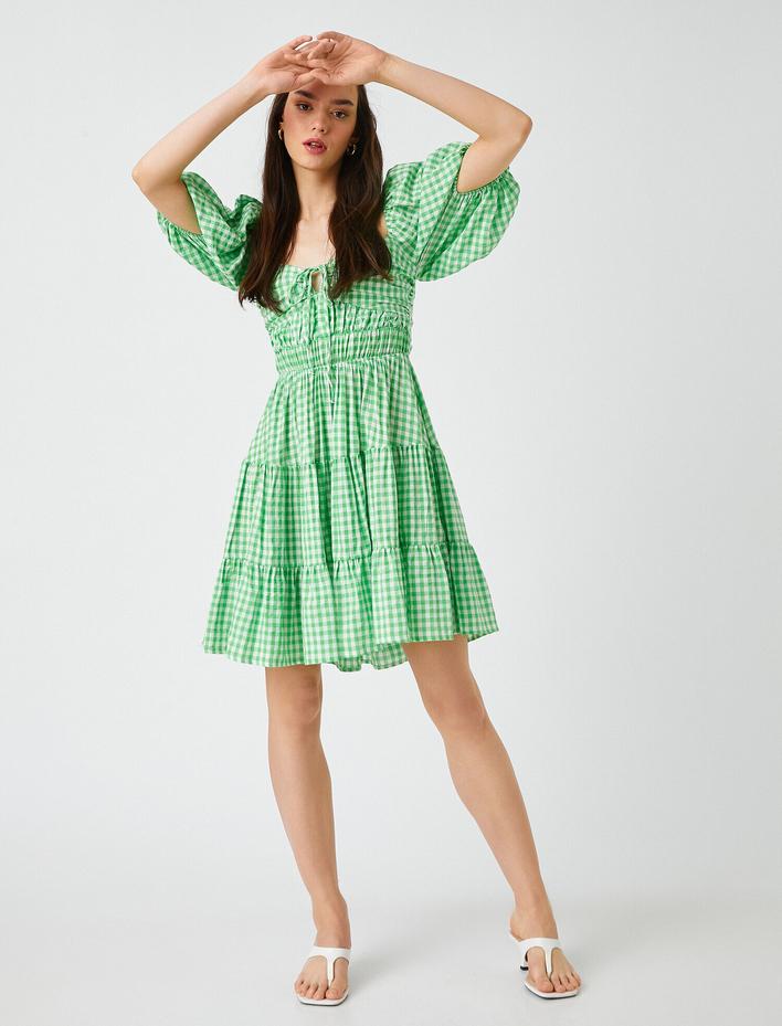  Balon Kol Elbise Fırfırlı Bağlama Detaylı Kısa Ekoseli