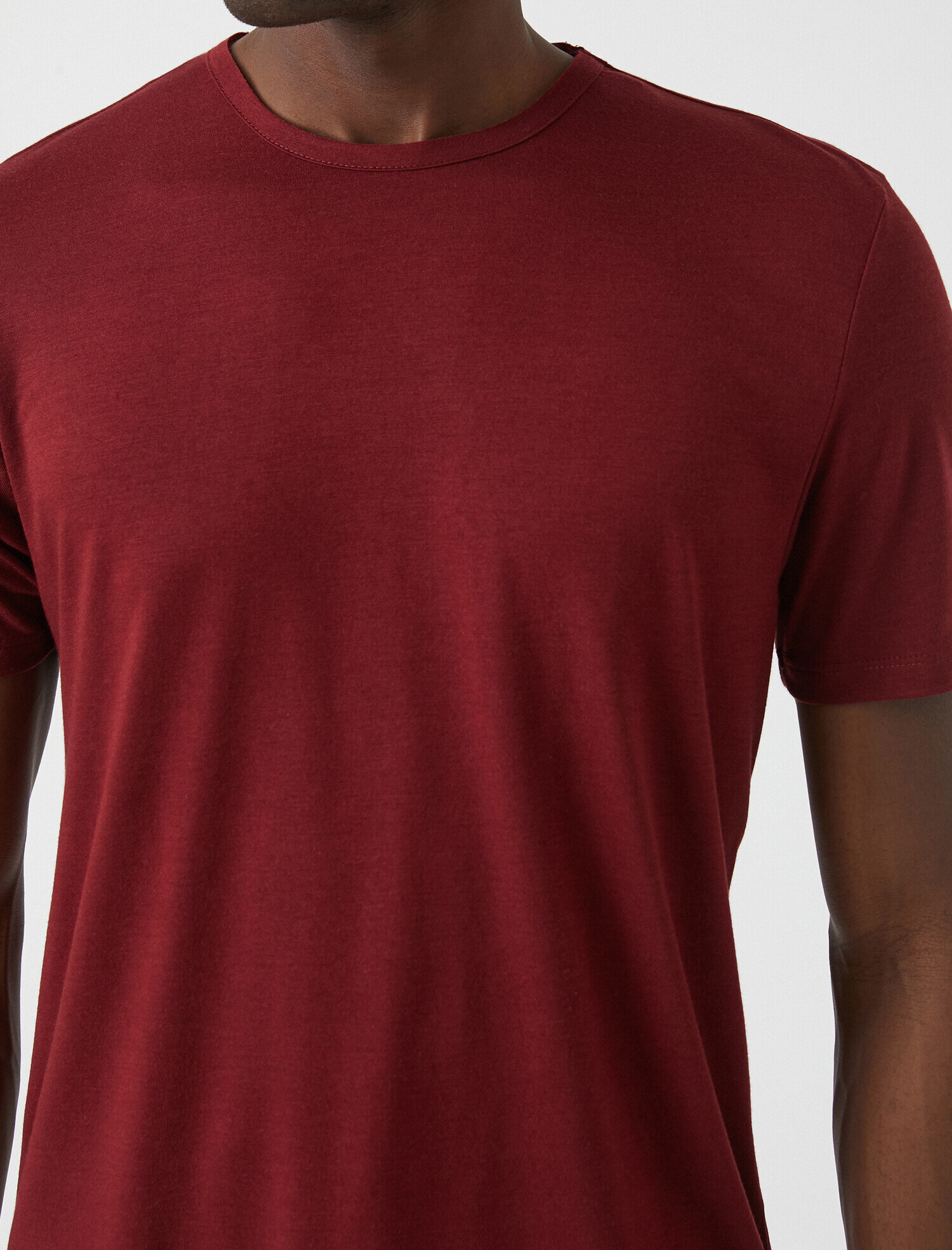   Basic Tişört Bisiklet Yaka