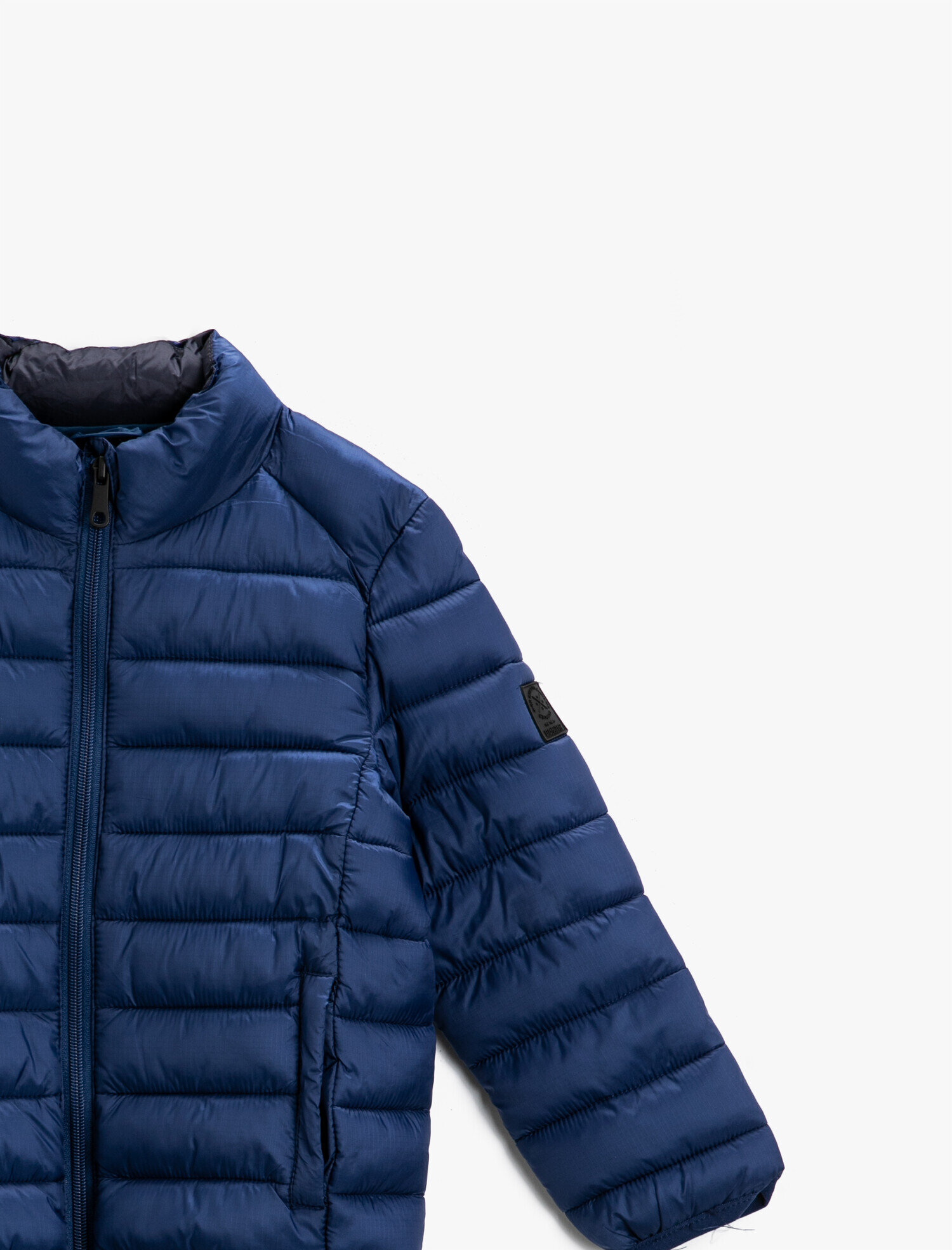  Erkek Çocuk Şişme Ceket