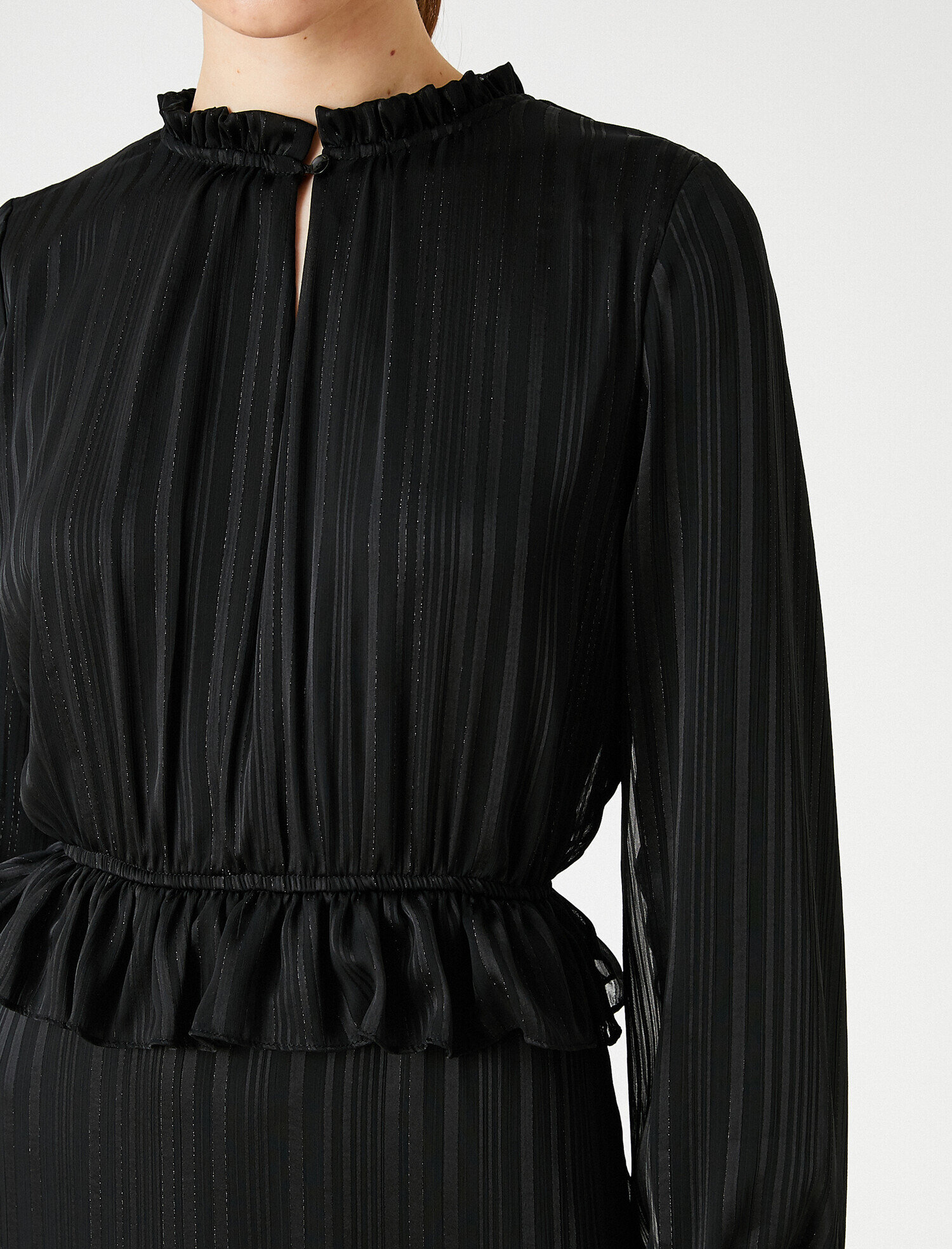   Fırfır Detaylı Uzun Abiye Elbise Uzun Kollu Simli Çizgili