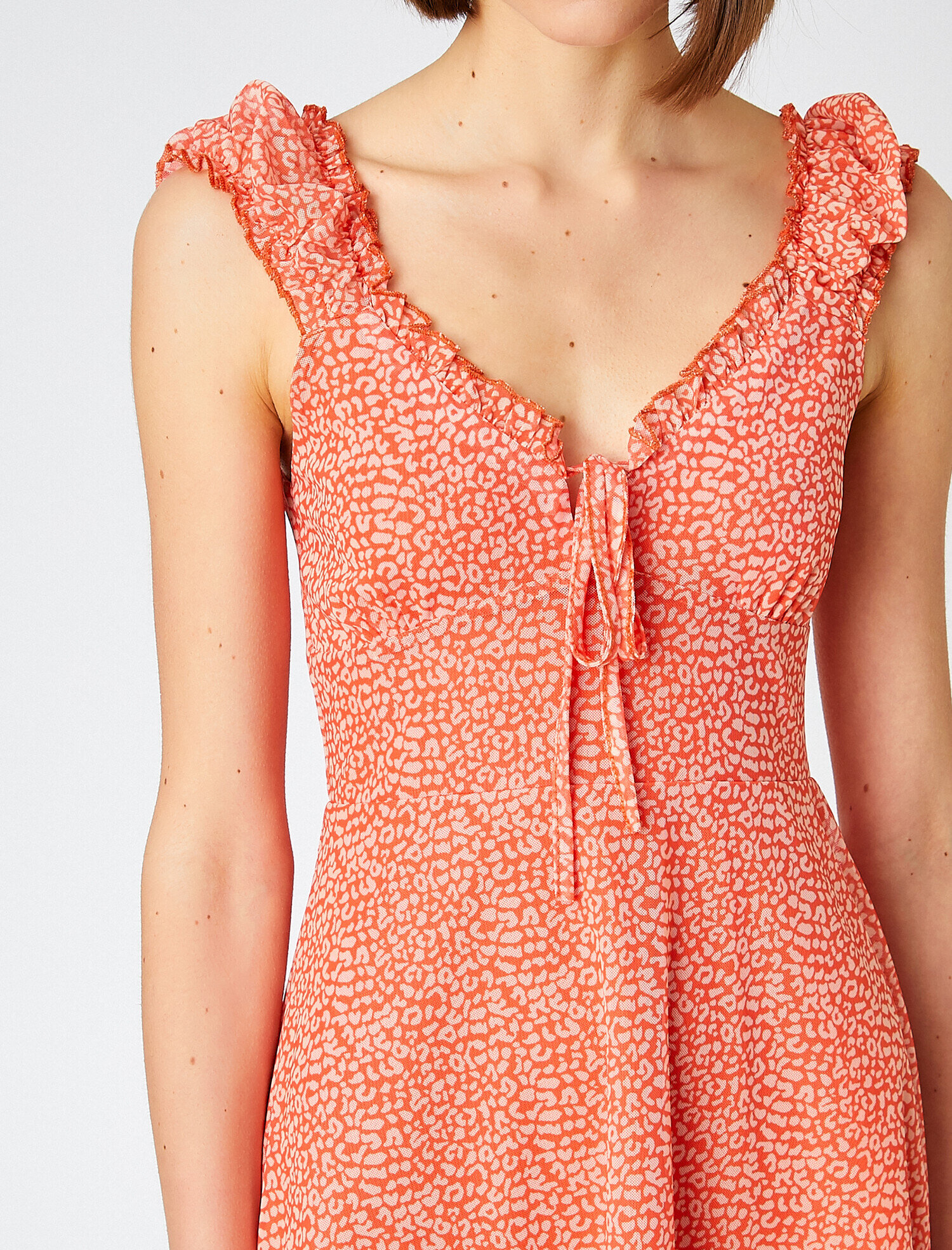   Desenli Mini Elbise Kolsuz V Yaka