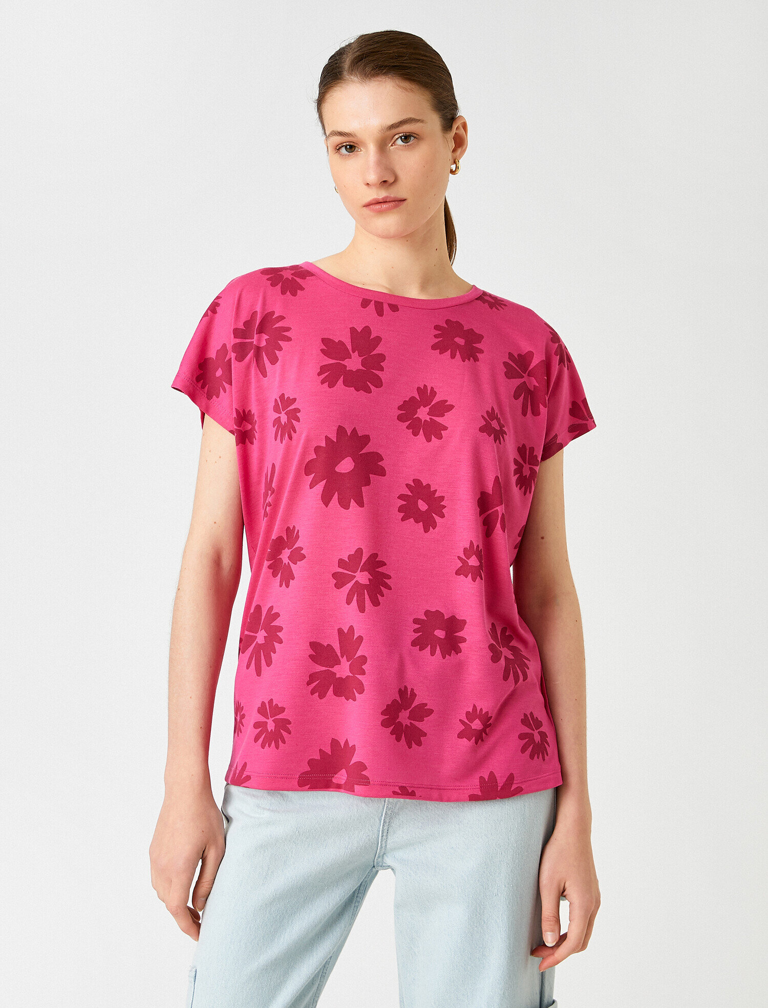   Çiçek Baskılı Tişört Bisiklet Yaka Kısa Kollu