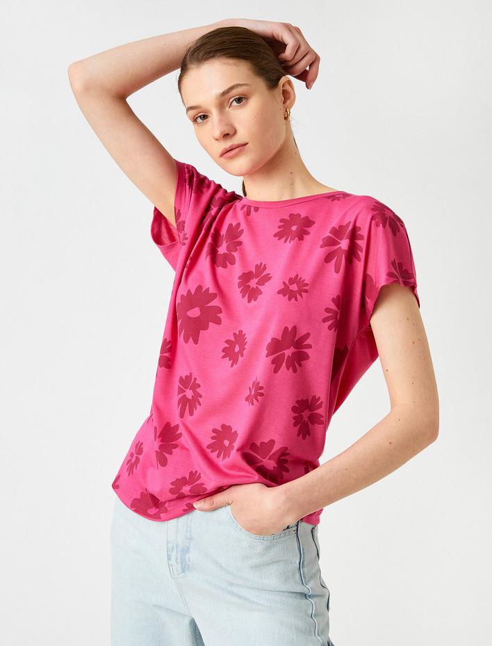  Çiçek Baskılı Tişört Bisiklet Yaka Kısa Kollu