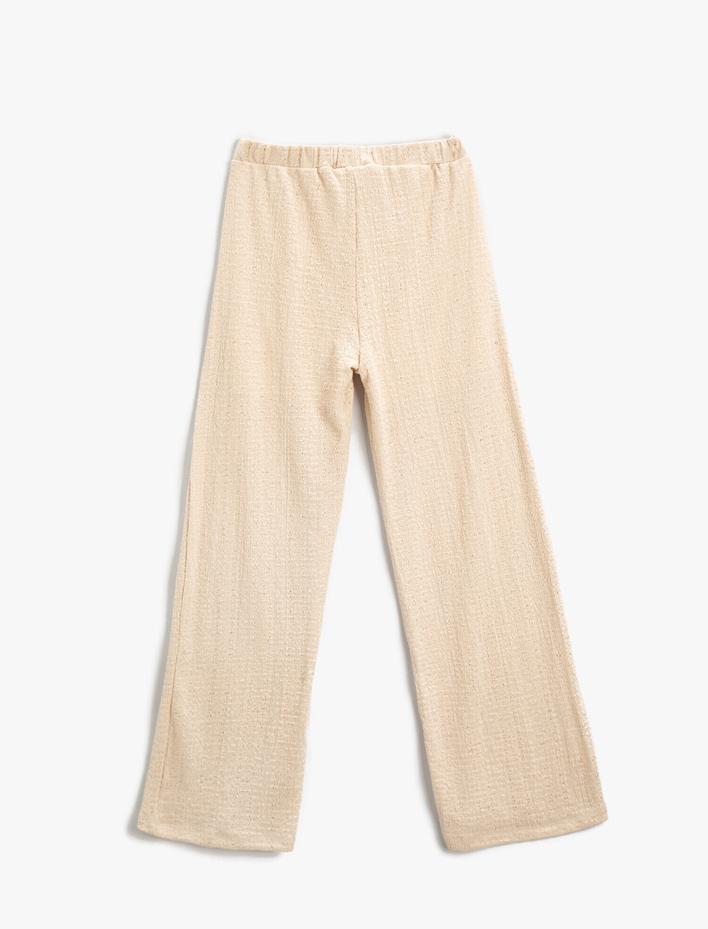 Kız Çocuk Geniş Uzun Paça Pantolon Rahat Kesim Tığ İşi Görünüm