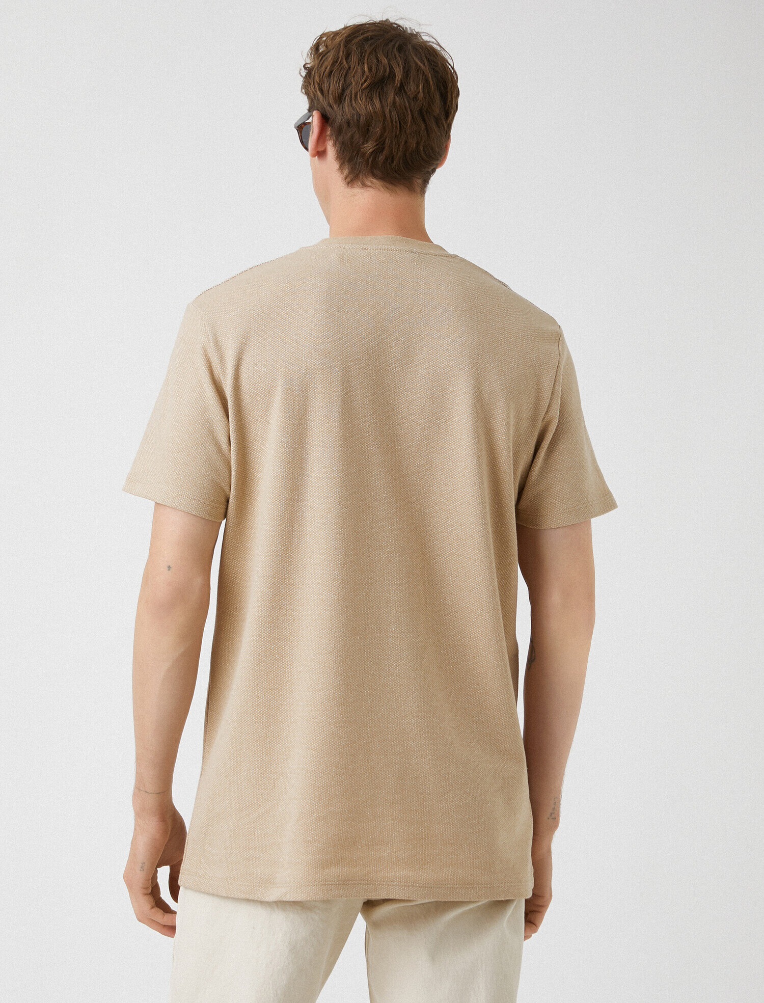   Omuz Detaylı Örme Tişört