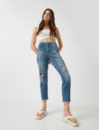 Yırtık İşlemeli Kot Pantolon