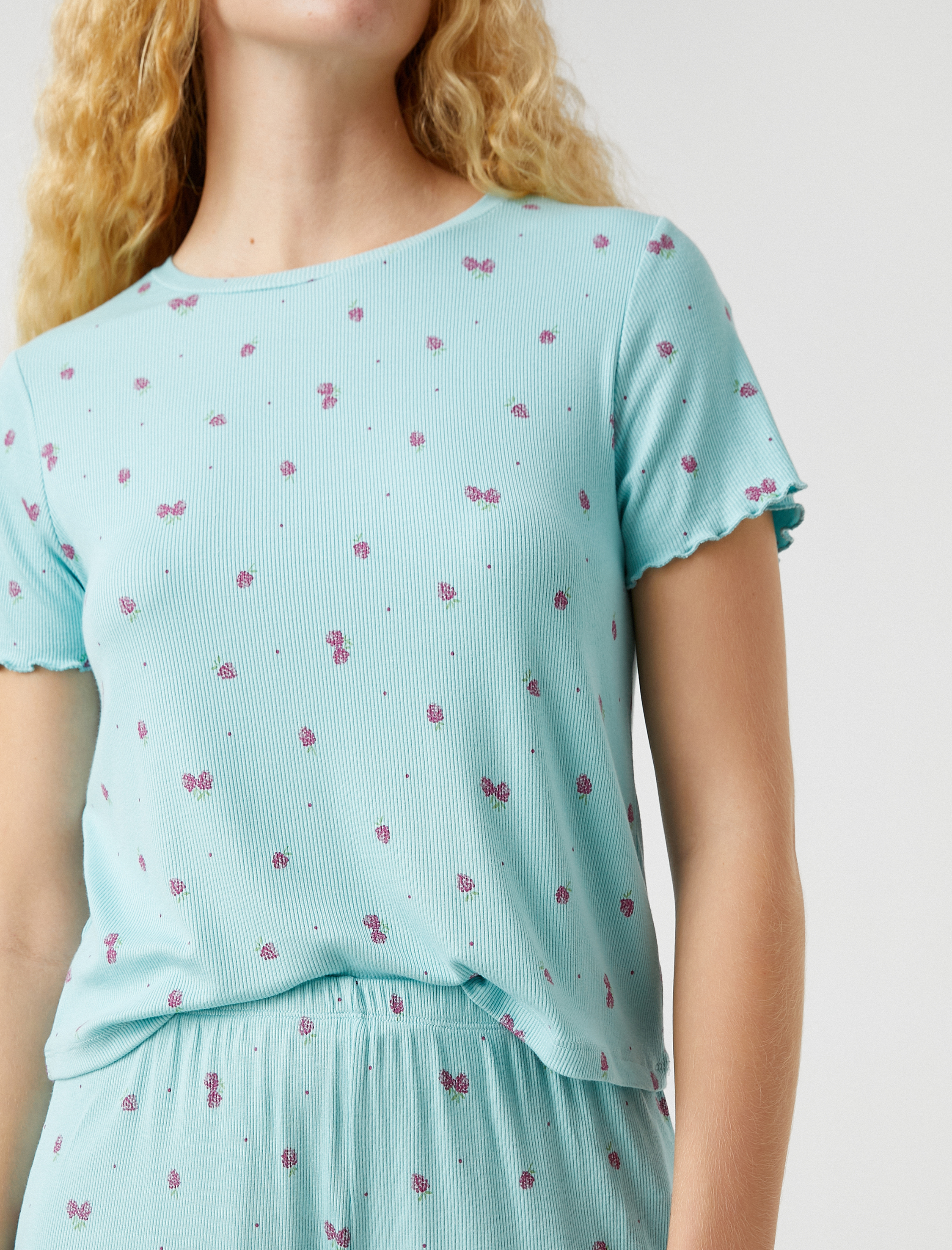   Desenli Örme Pijama Takımı