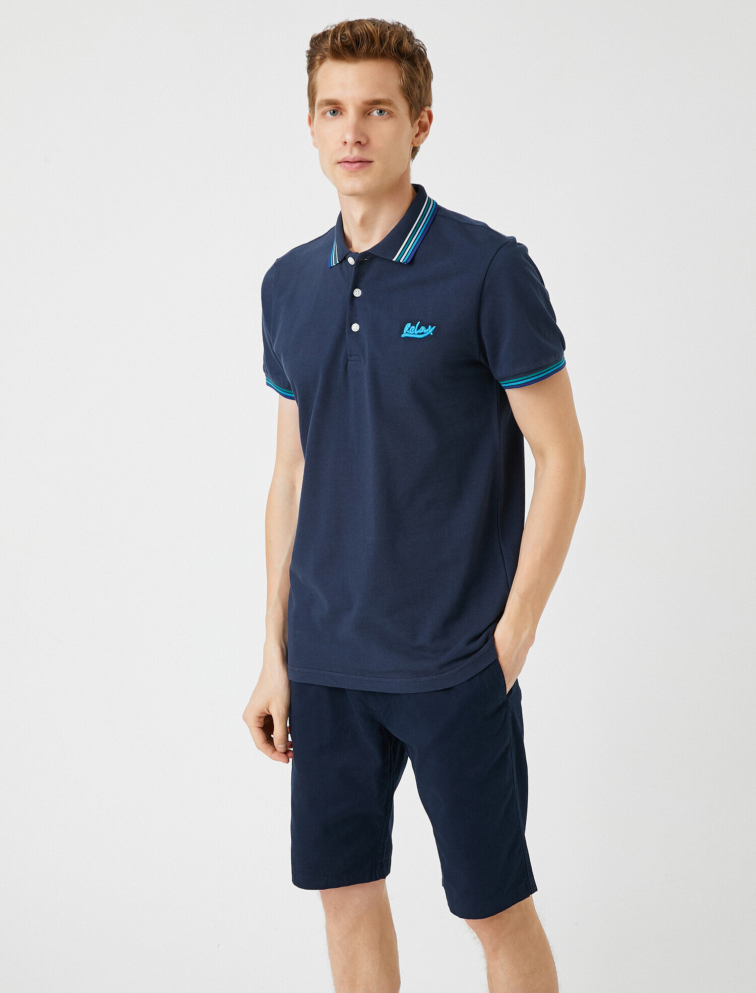   Slim Fit İşlemeli Polo Yaka Tişört