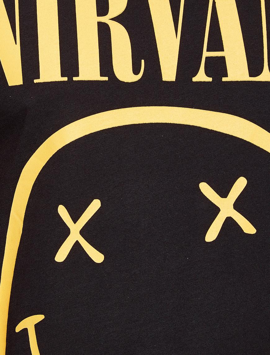   Müzik Lisanslı Nirvana Baskılı Tişört
