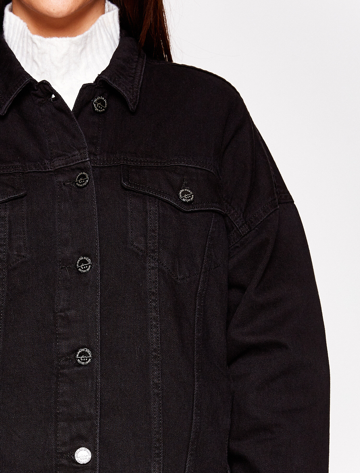   Ceket Nakış İşlemeli