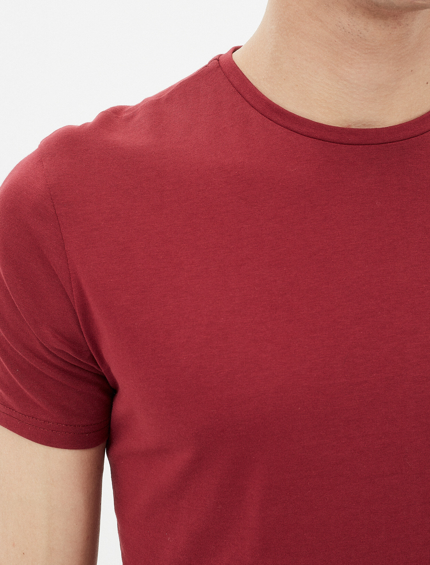   Basic Tişört Dar Kesim Bisiklet Yaka