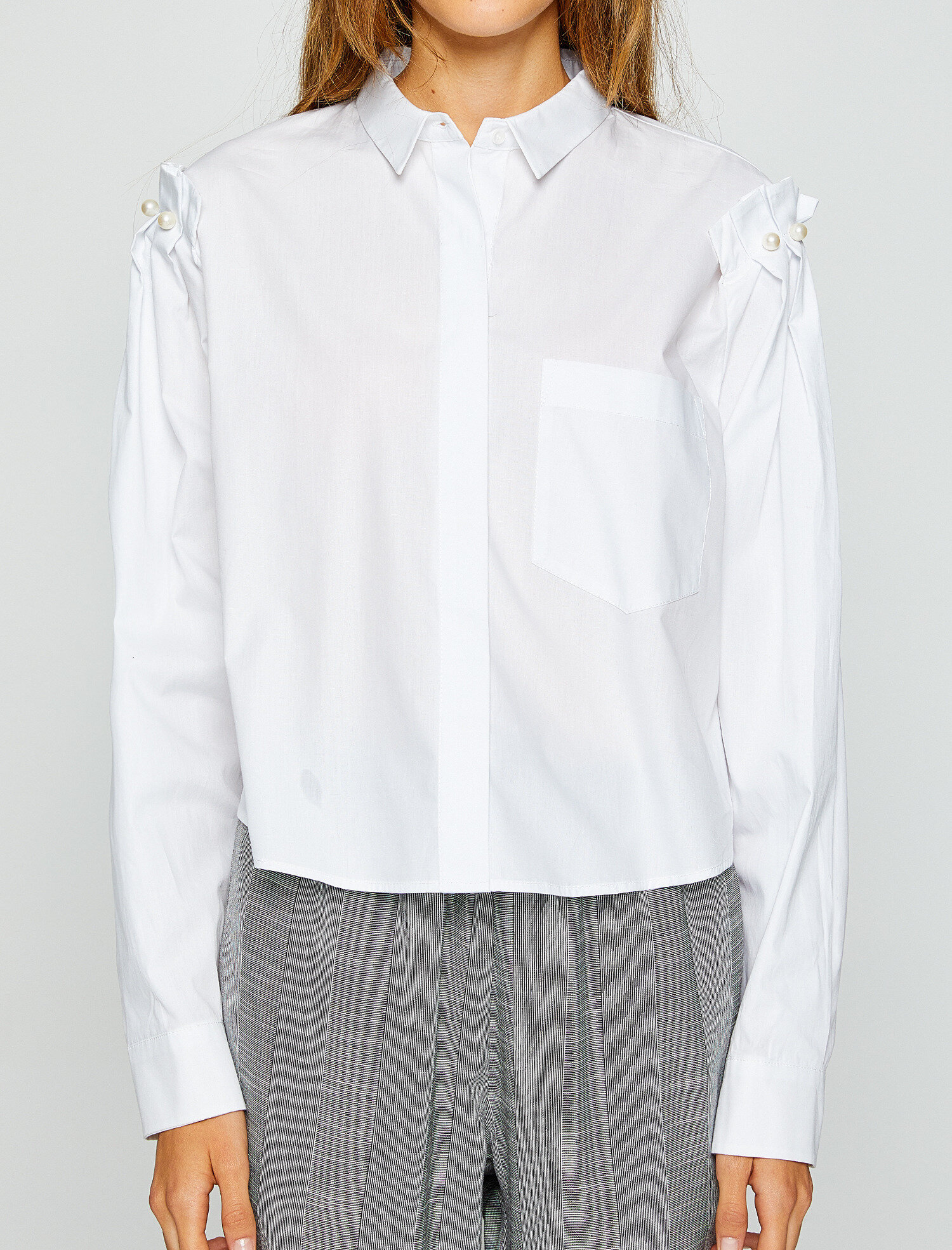  İnci Detaylı Gömlek