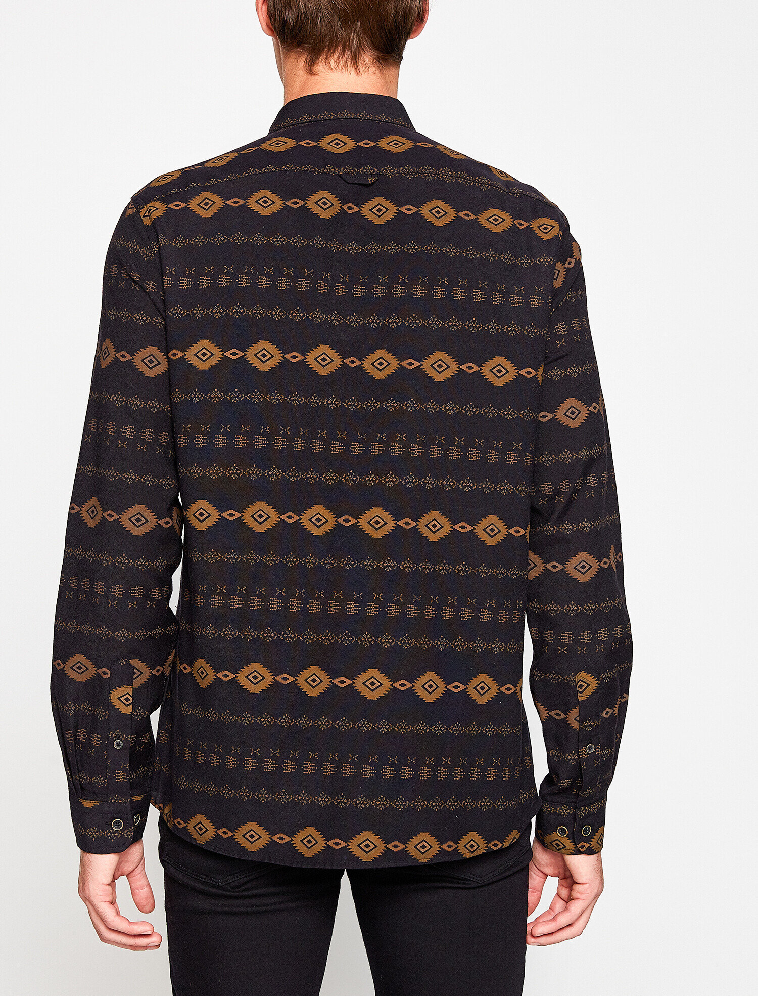   Etnik Desenli Gömlek