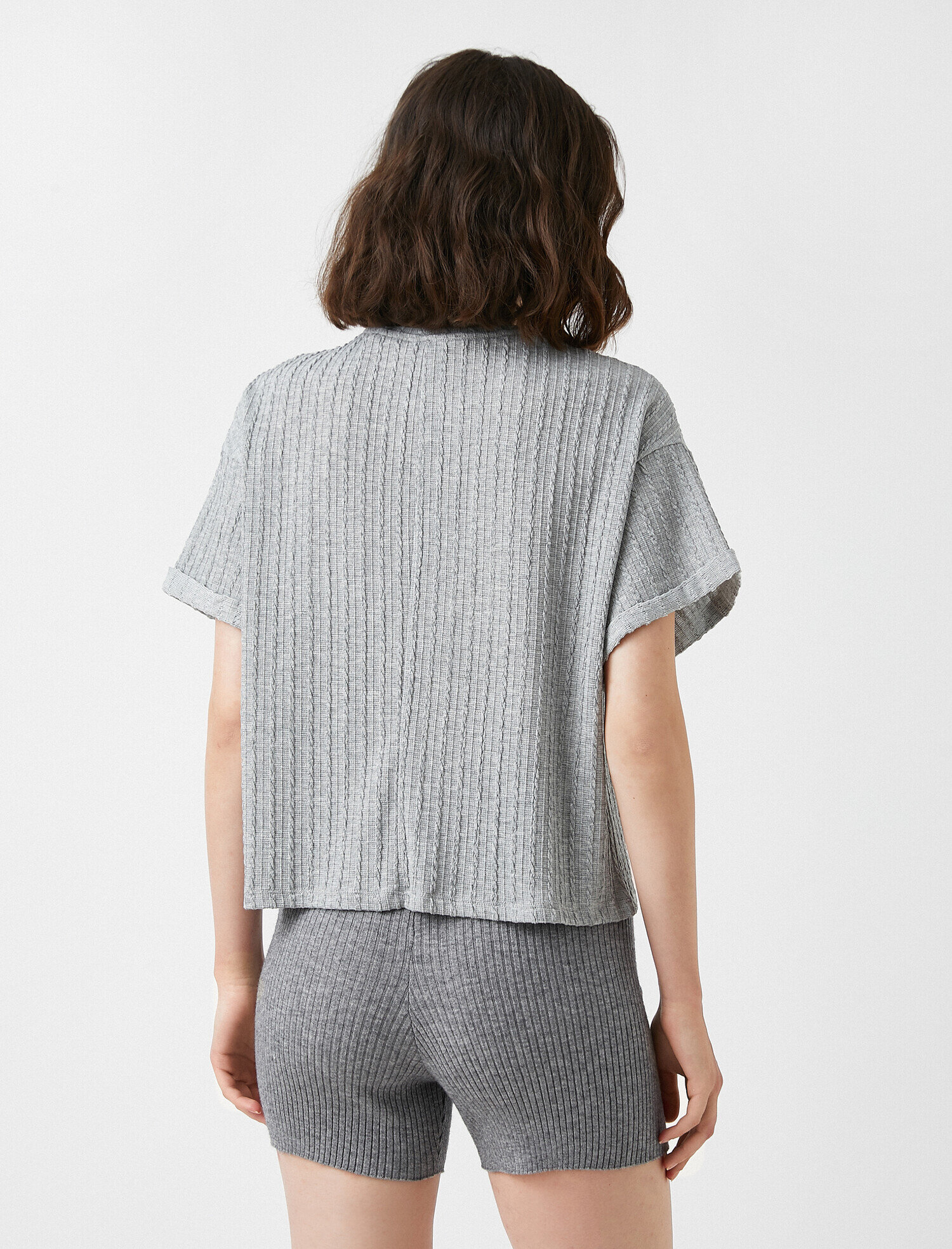   Örgü Desenli Tişört Kısa Kollu Bisiklet Yaka