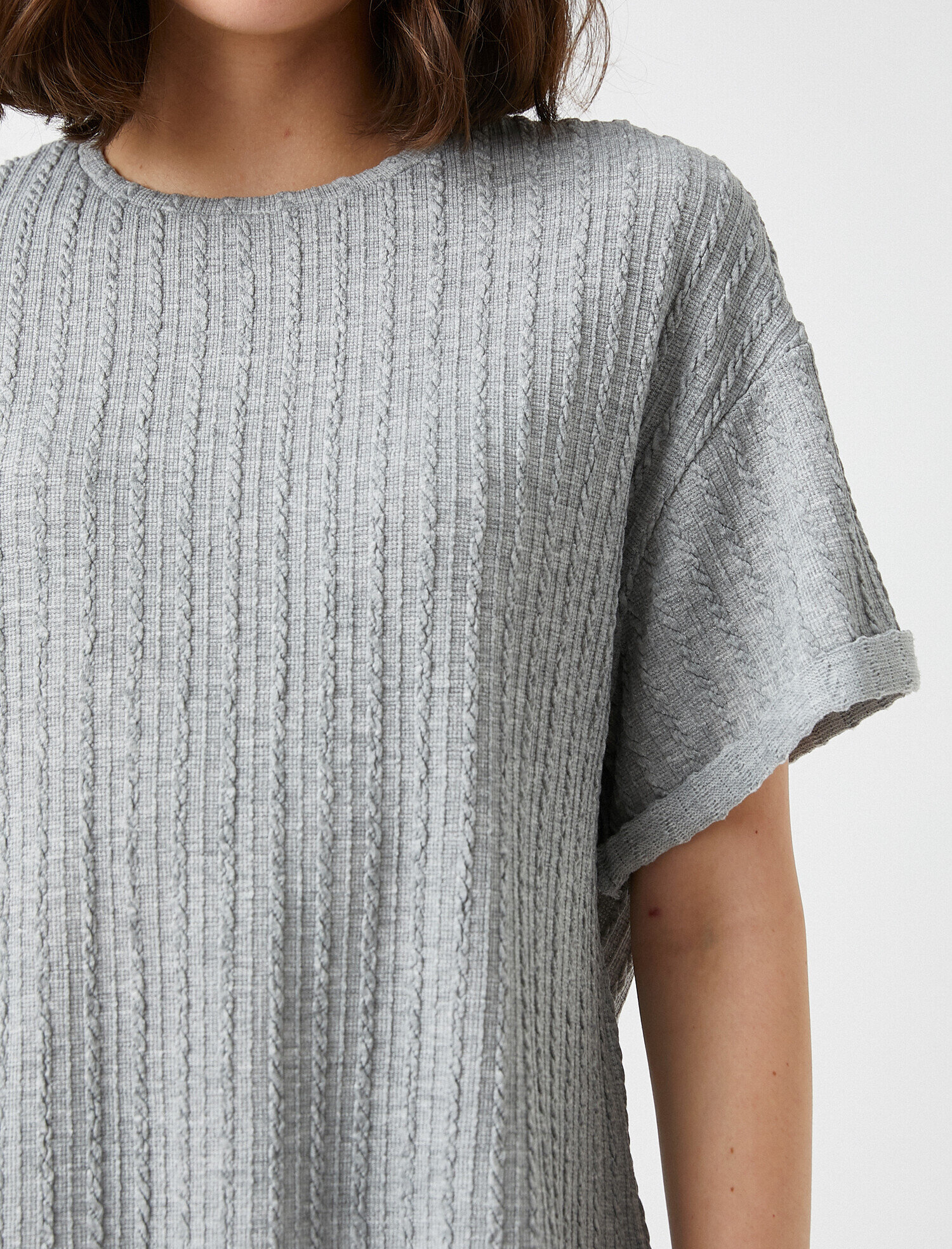   Örgü Desenli Tişört Kısa Kollu Bisiklet Yaka