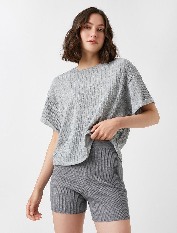  Örgü Desenli Tişört Kısa Kollu Bisiklet Yaka