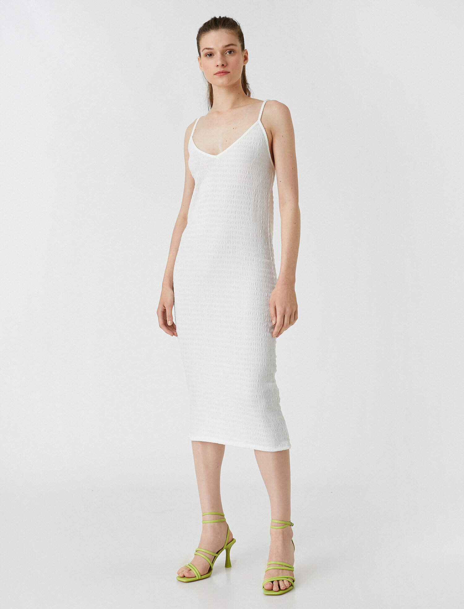   Askılı Midi Elbise V Yaka