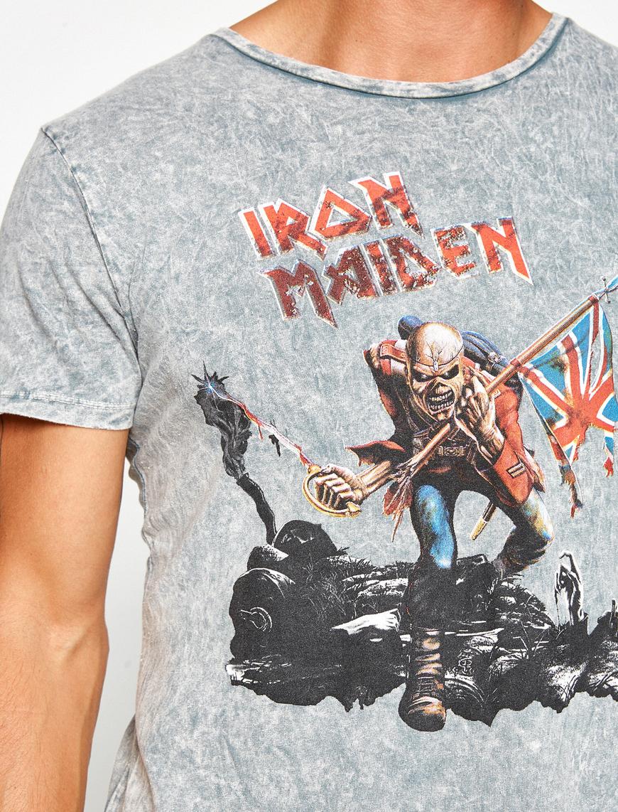   Müzik Lisanslı Iron Maiden Baskılı Tişört