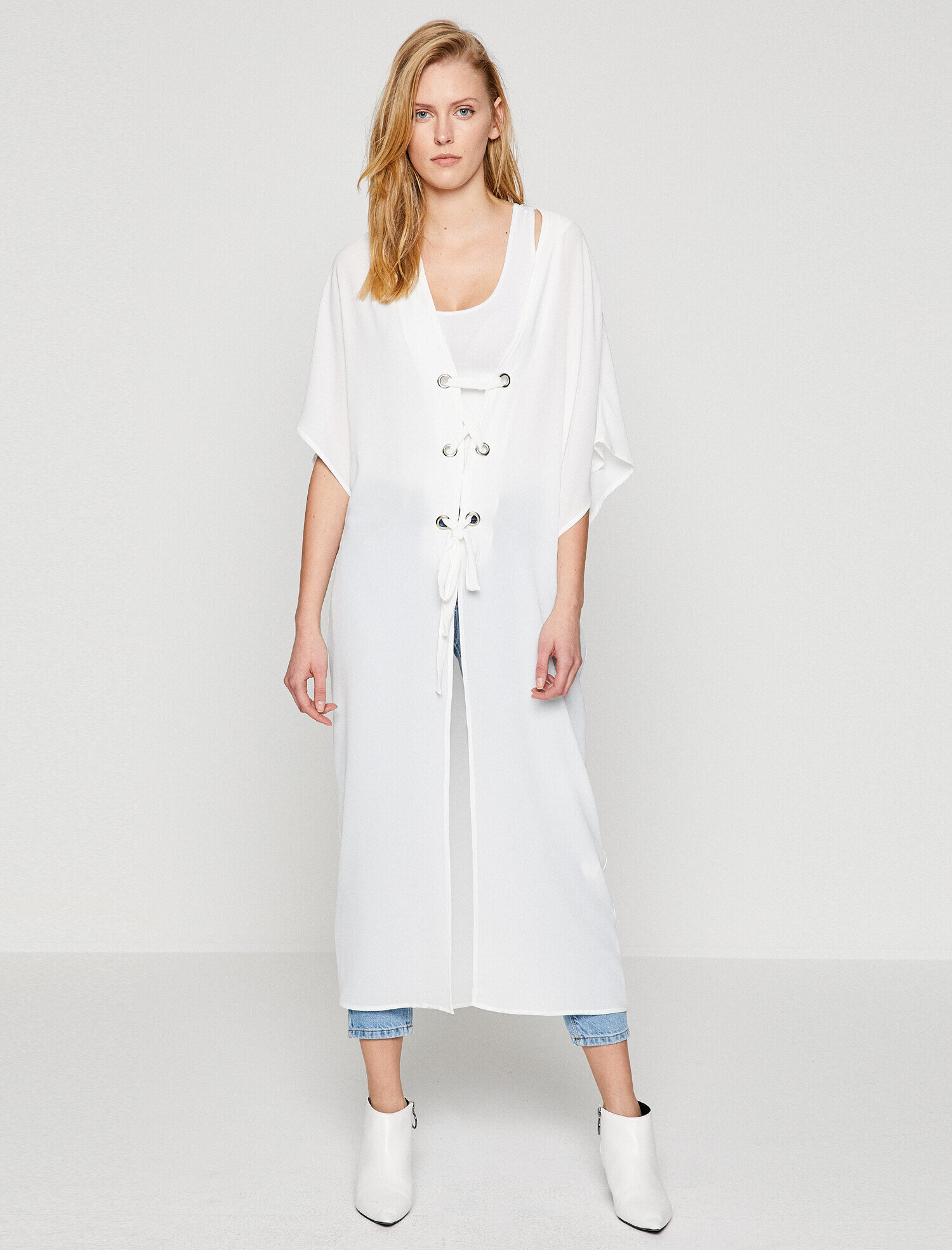   Bağcık Detaylı Kimono