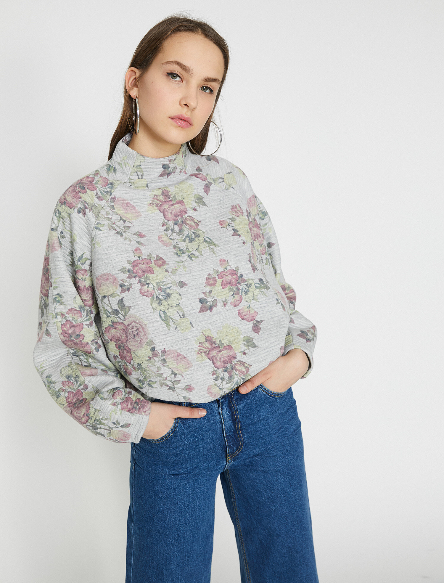   Çiçekli Sweatshirt